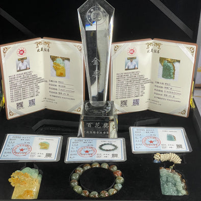 Golden Award Grand Master Type A Jadeite Set of 3 - Huangs Jadeite and Jewelry Pte Ltd