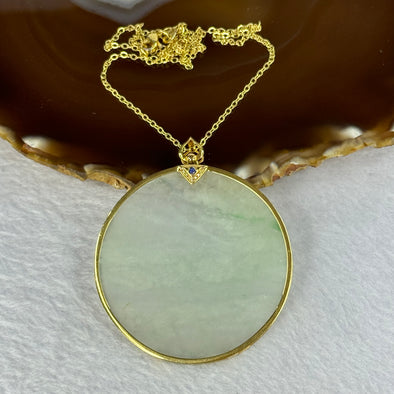 18K Yellow Gold Type A Green Jadeite Round Wu Shu Pai with Blu Sapphire and Diamonds Pendant in S925 Sliver Gold Colour Necklace 29.11g 52.3 by 4.5mm