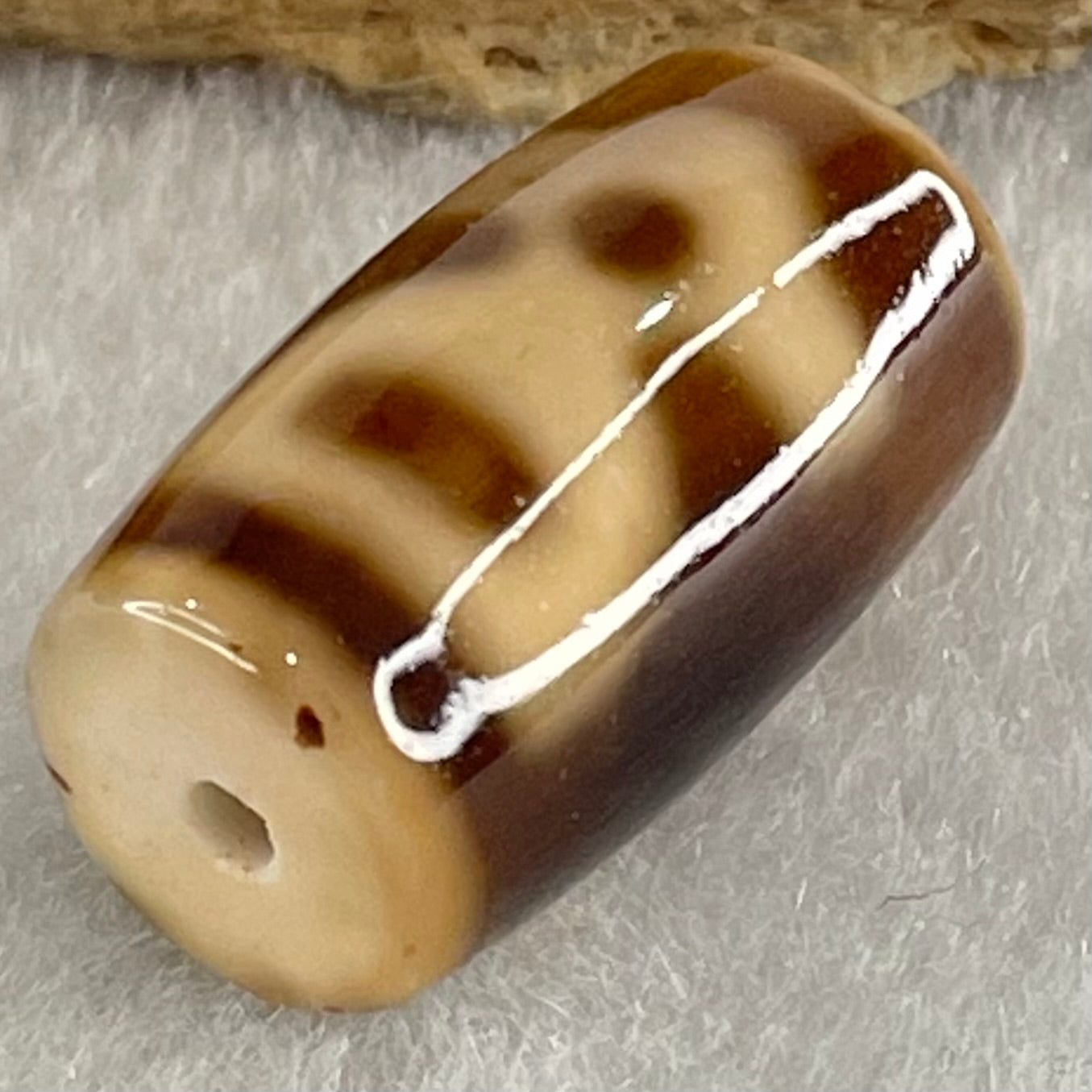 Natural Powerful Tibetan Old Oily Agate Double Cai Shen Dzi Bead Heavenly Master (Tian Zhu) 双财神长天珠 4.84g 19.8 by 11.8mm - Huangs Jadeite and Jewelry Pte Ltd