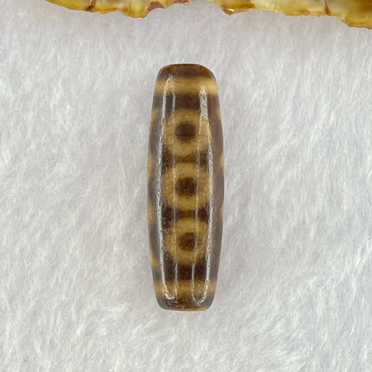 Natural Powerful Tibetan Old Oily Agate 5 Eyes Dzi Bead Heavenly Master (Tian Zhu) 五眼天诛 8.69g 38.3 by 12.0mm - Huangs Jadeite and Jewelry Pte Ltd