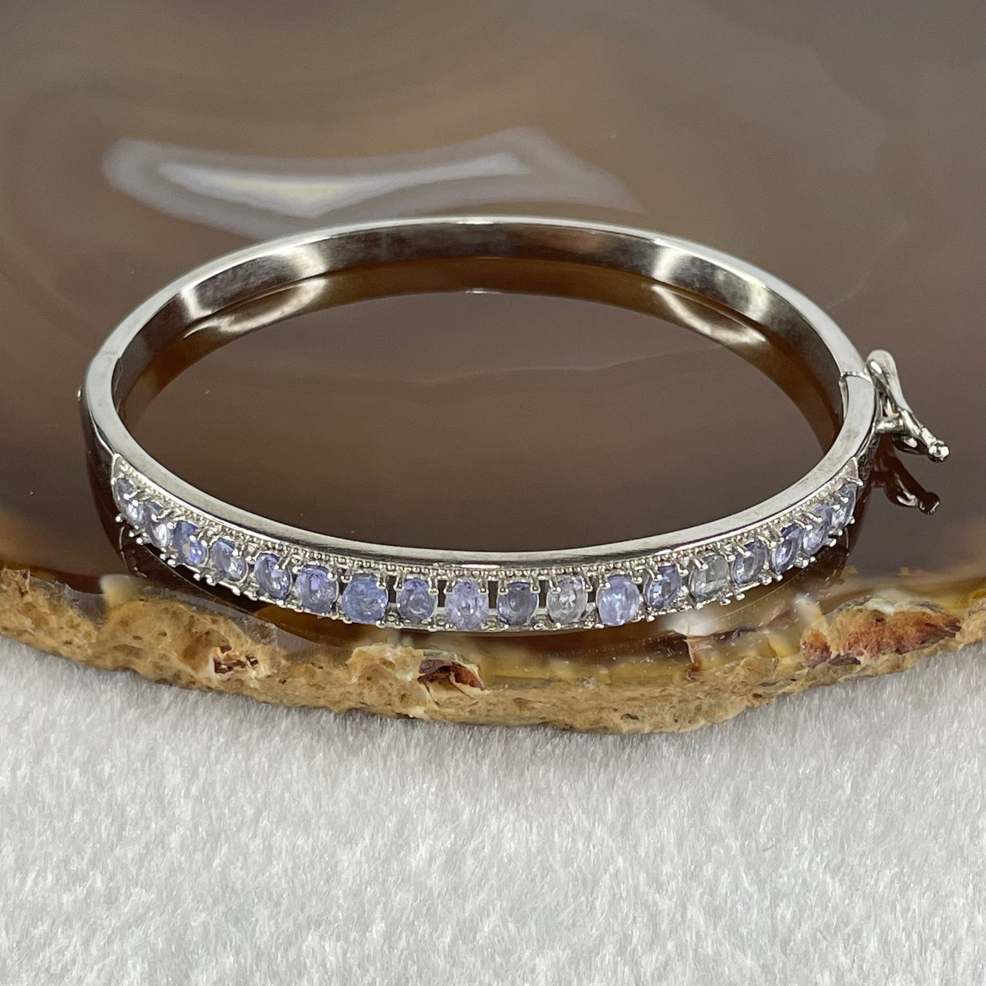 Natural Blue Topaz With Crystals in S925 Sliver Bracelet 12.96g 6.1 by 3.3mm - Huangs Jadeite and Jewelry Pte Ltd