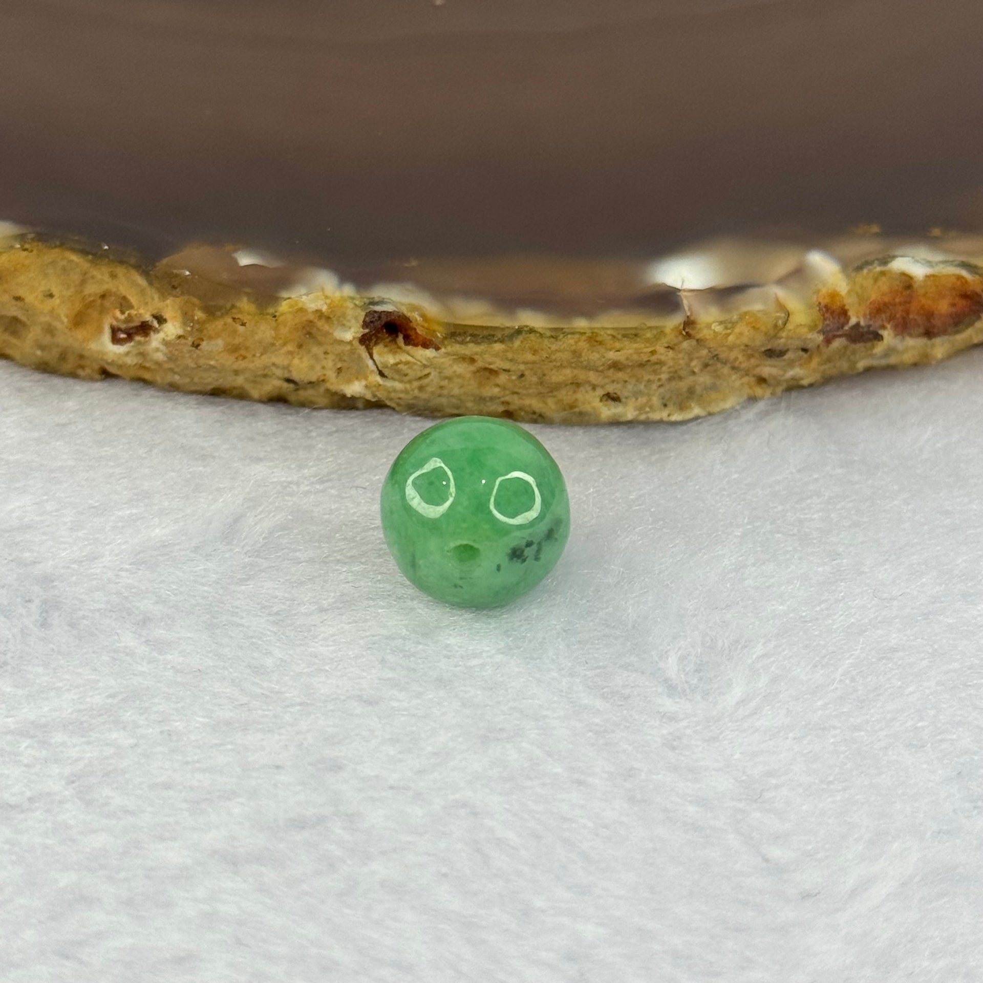Type A Green Jadeite Bead for Bracelet/Necklace/Earrings/Ring 2.33g 11.1mm - Huangs Jadeite and Jewelry Pte Ltd