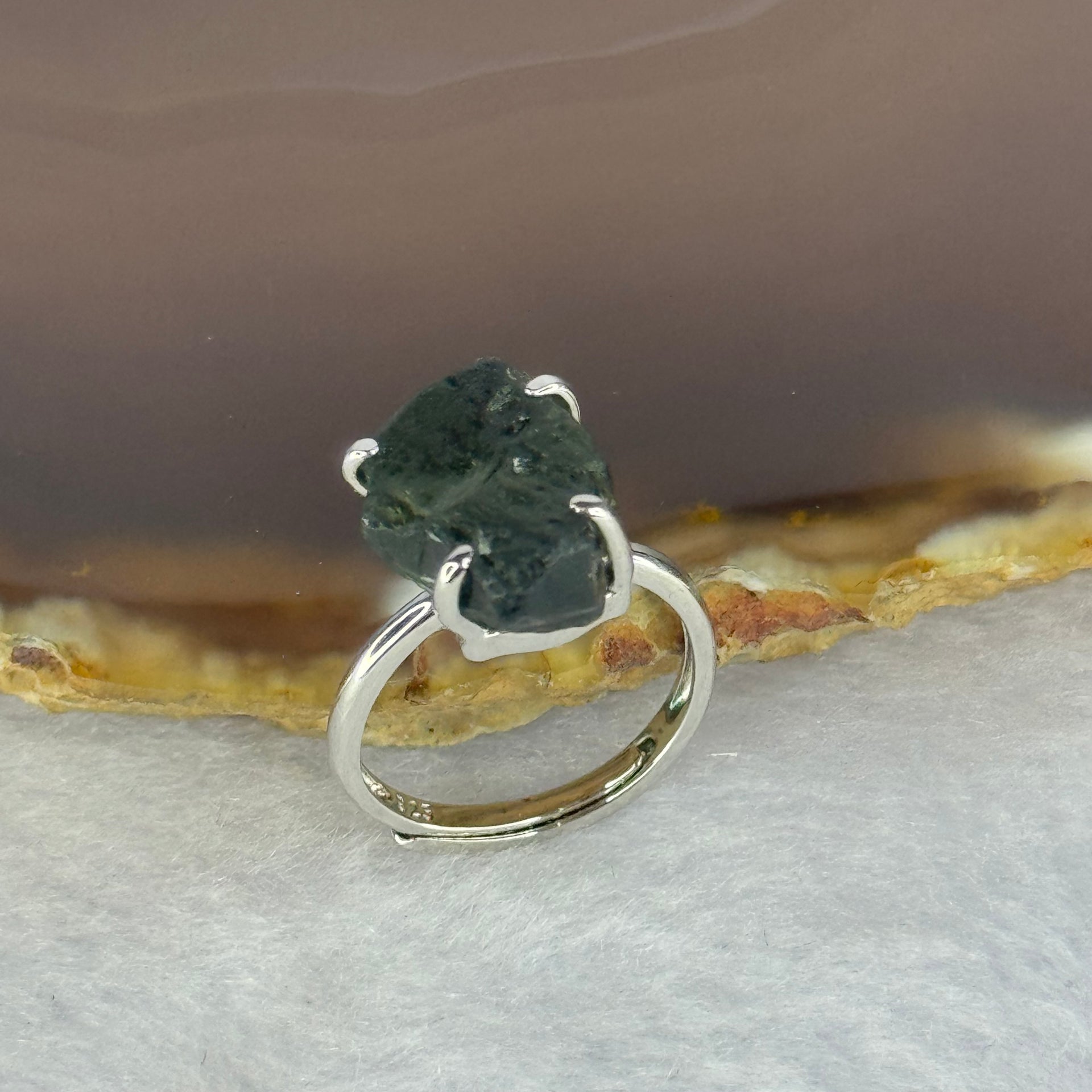 Natural Czech Republic Moldavite Meteorite Crystal in S925 Sliver Ring (Adjustable Size) 天然捷克陨石925银戒指 3.44g 15.9 by 11.4 by 7.8mm - Huangs Jadeite and Jewelry Pte Ltd