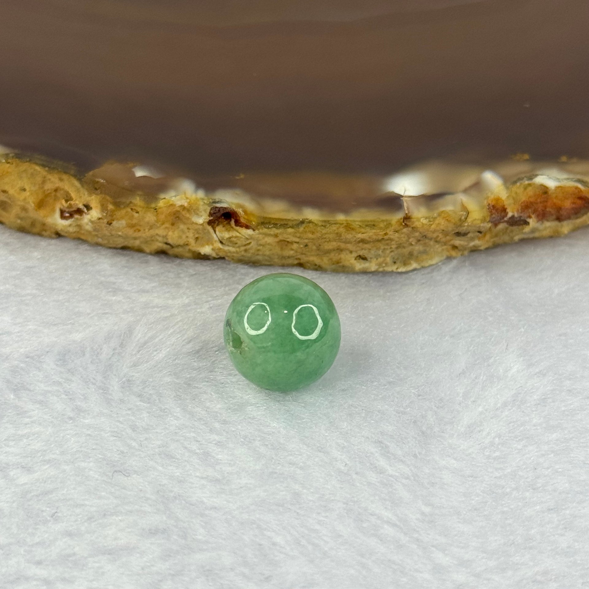 Type A Green Jadeite Bead for Bracelet/Necklace/Earrings/Ring 
2.45g 11.3mm - Huangs Jadeite and Jewelry Pte Ltd
