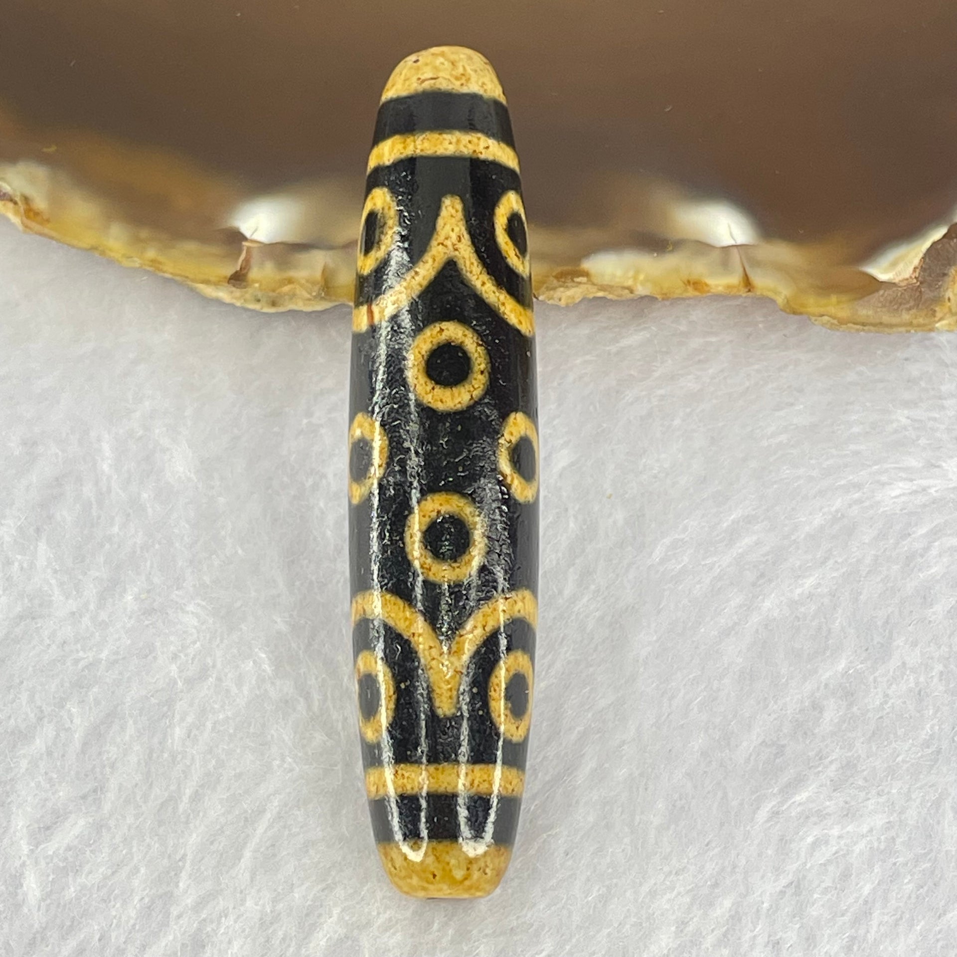 Natural Powerful Tibetan Old Oily Dark and Light Brown Agate 15 Eyes Dzi Bead Heavenly Master (Tian Zhu) 十五眼天诛 14.29g 58.3 by 13.2mm - Huangs Jadeite and Jewelry Pte Ltd