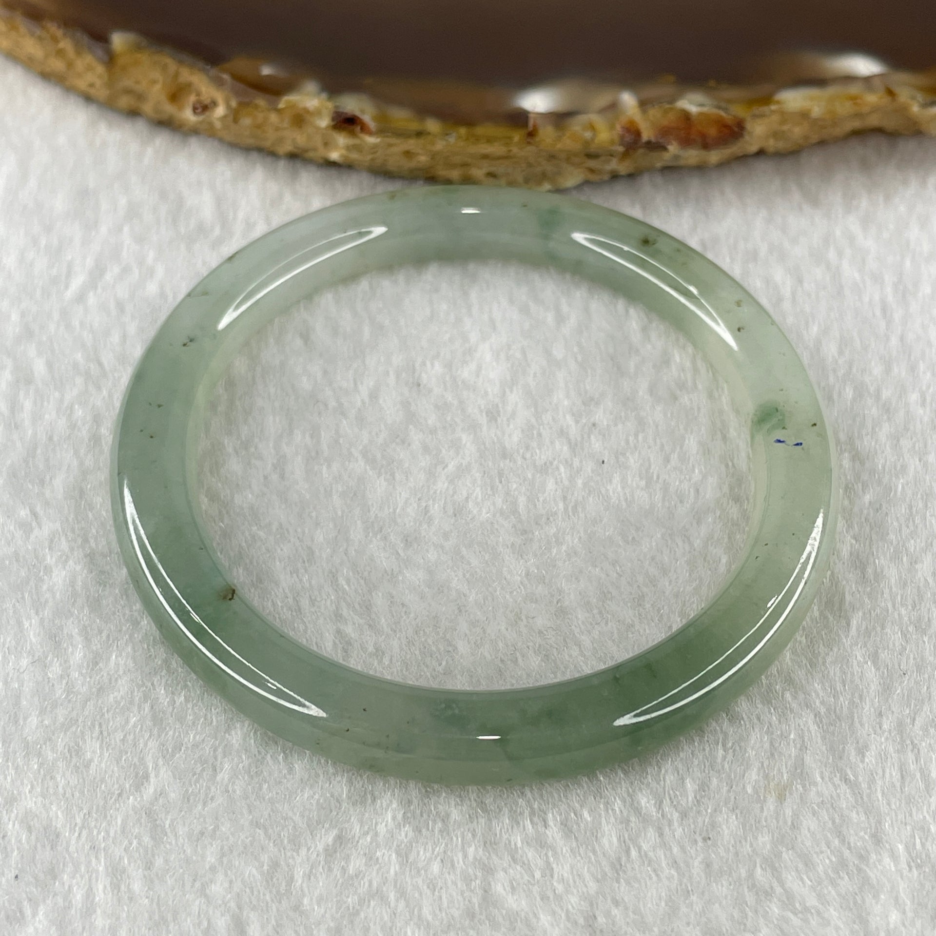 Natural Type A Jelly Light Green Jadeite Oval Bangle 22.10g Inner Diameter 53.8mm 6.3 by 7.1mm (Slight Internal Lines) - Huangs Jadeite and Jewelry Pte Ltd