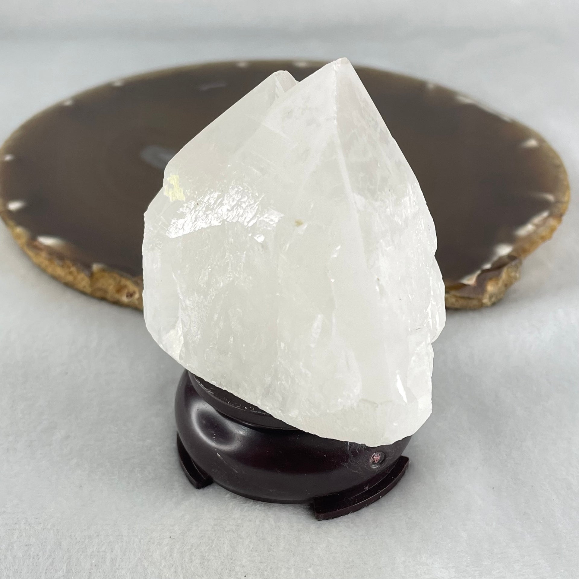 Natural Milky White Quartz Display 225.39g 71.0 by 52.0 by 76.8mm - Huangs Jadeite and Jewelry Pte Ltd