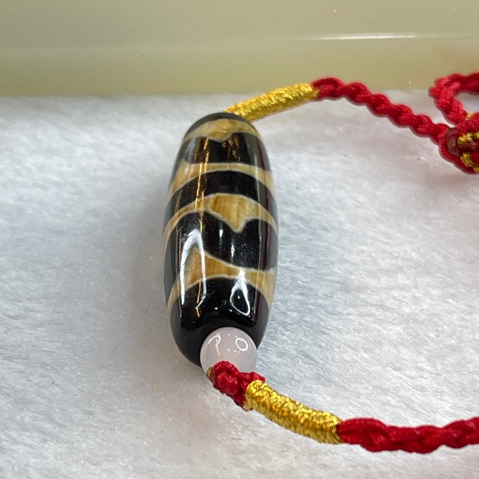 Natural Powerful Tibetan Old Oily Agate Double Tiger Tooth Daluo Dzi Bead Heavenly Master (Tian Zhu) 双虎呀天诛 8.54g 38.0 by 11.9 mm - Huangs Jadeite and Jewelry Pte Ltd