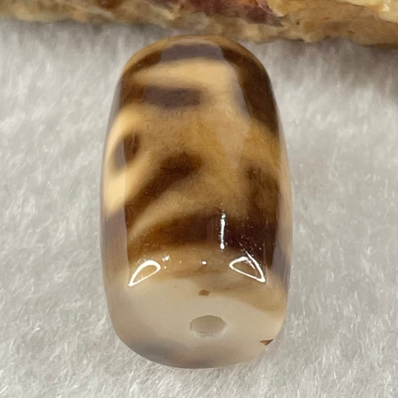 Natural Powerful Tibetan Old Oily Agate Patina Guiren Tairen Human Dzi Bead Totem Amulet Heavenly Master (Tian Zhu) 贵人天诛 4.81g 19.8 by 11.8mm - Huangs Jadeite and Jewelry Pte Ltd