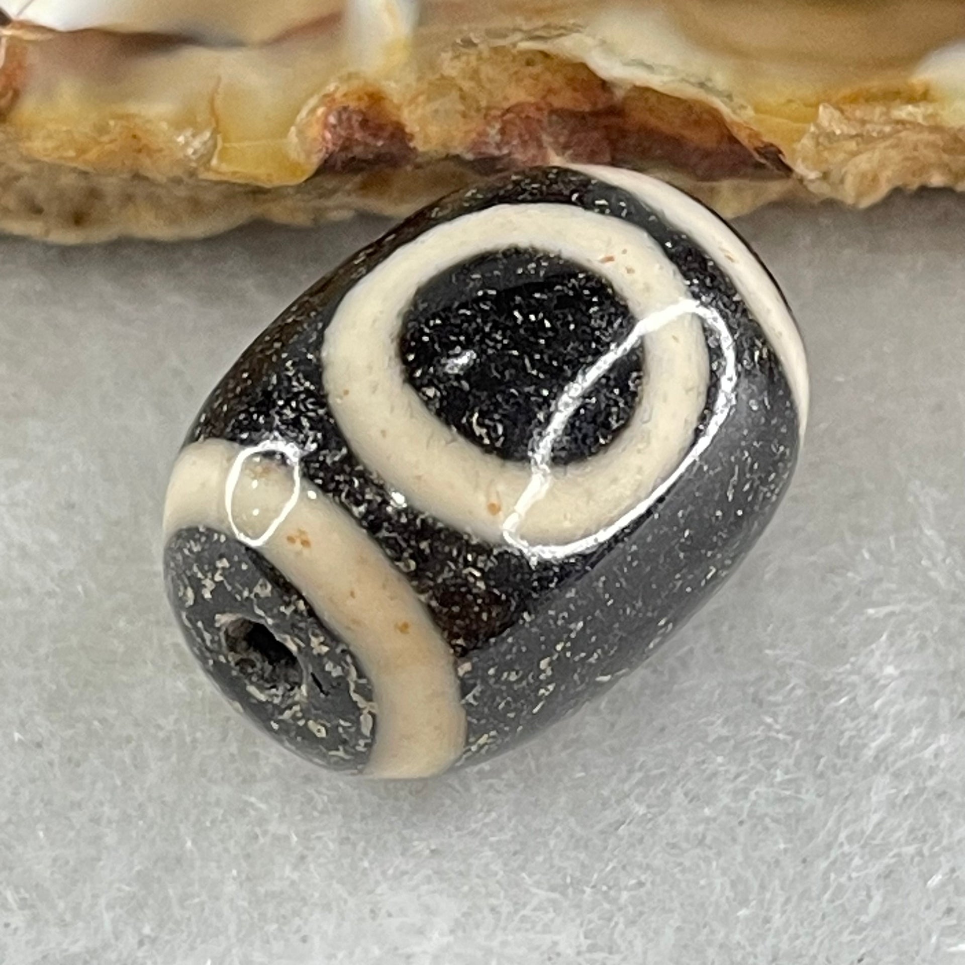 Natural Powerful Tibetan Old Oily Agate 1 Eye With Swastika Dzi Bead (Hotu Dzi) 4.4g 17.6 by 13.1mm - Huangs Jadeite and Jewelry Pte Ltd