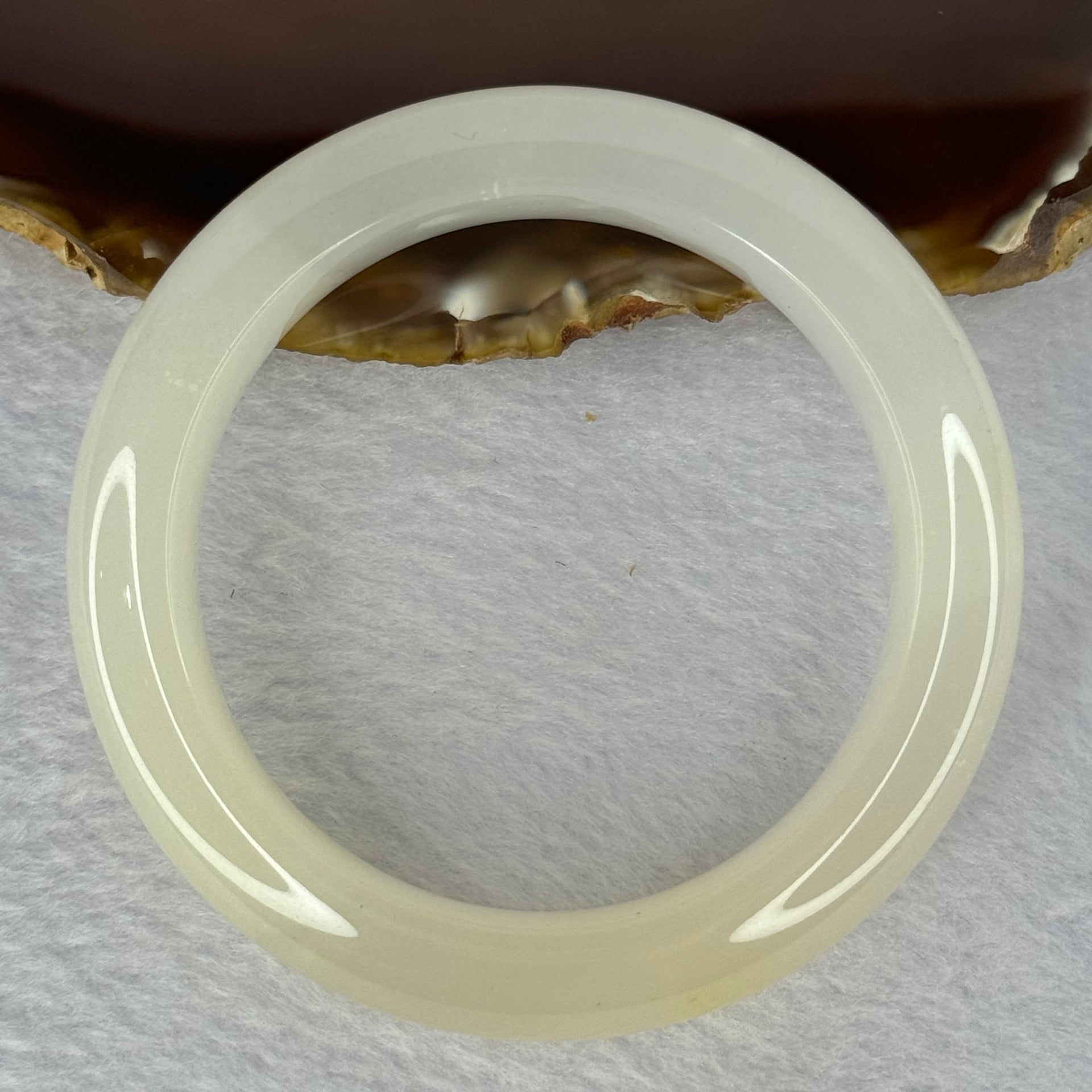 White Quartzite Jade Bangle 天山玉手镯 Internal Diameter 55.6mm 63.79g 14.2 by 10.3mm - Huangs Jadeite and Jewelry Pte Ltd