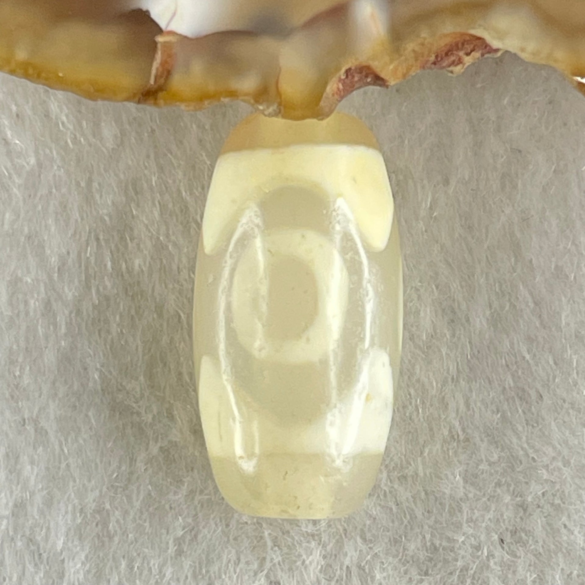 Natural Powerful Tibetan Old Oily Agate 3 Eyes Dzi Bead Heavenly Master (Tian Zhu) 三眼天诛 3.17g 20.1 by 10.4mm - Huangs Jadeite and Jewelry Pte Ltd