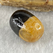 Natural Powerful Tibetan Old Oily Agate 1 Lines Dzi Bead Heavenly Master (Tian Zhu) 2.40g 14.0 by 10.4mm - Huangs Jadeite and Jewelry Pte Ltd