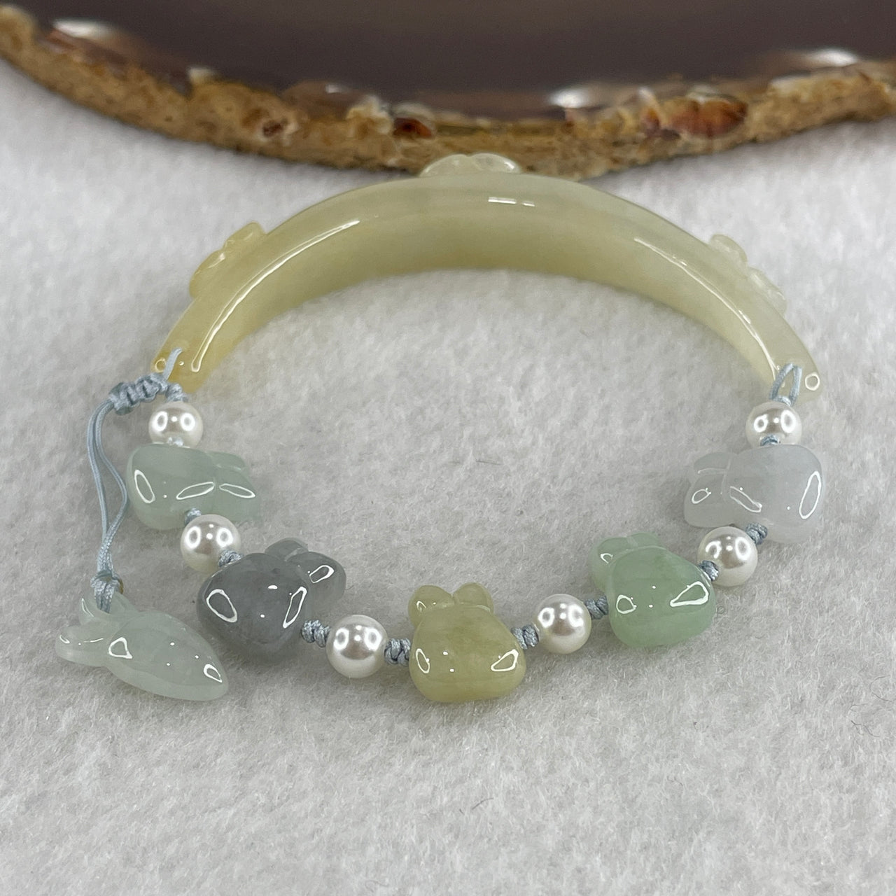 Natural Type A Jelly Light Yellowish with Light Green Jadeite Flowers with Rabbits and Carrot Charm Bracelet 22.50g 10.7 by 9.8mm - Rabbit 11.8 by 10.0 by 5.8mm 5 pcs