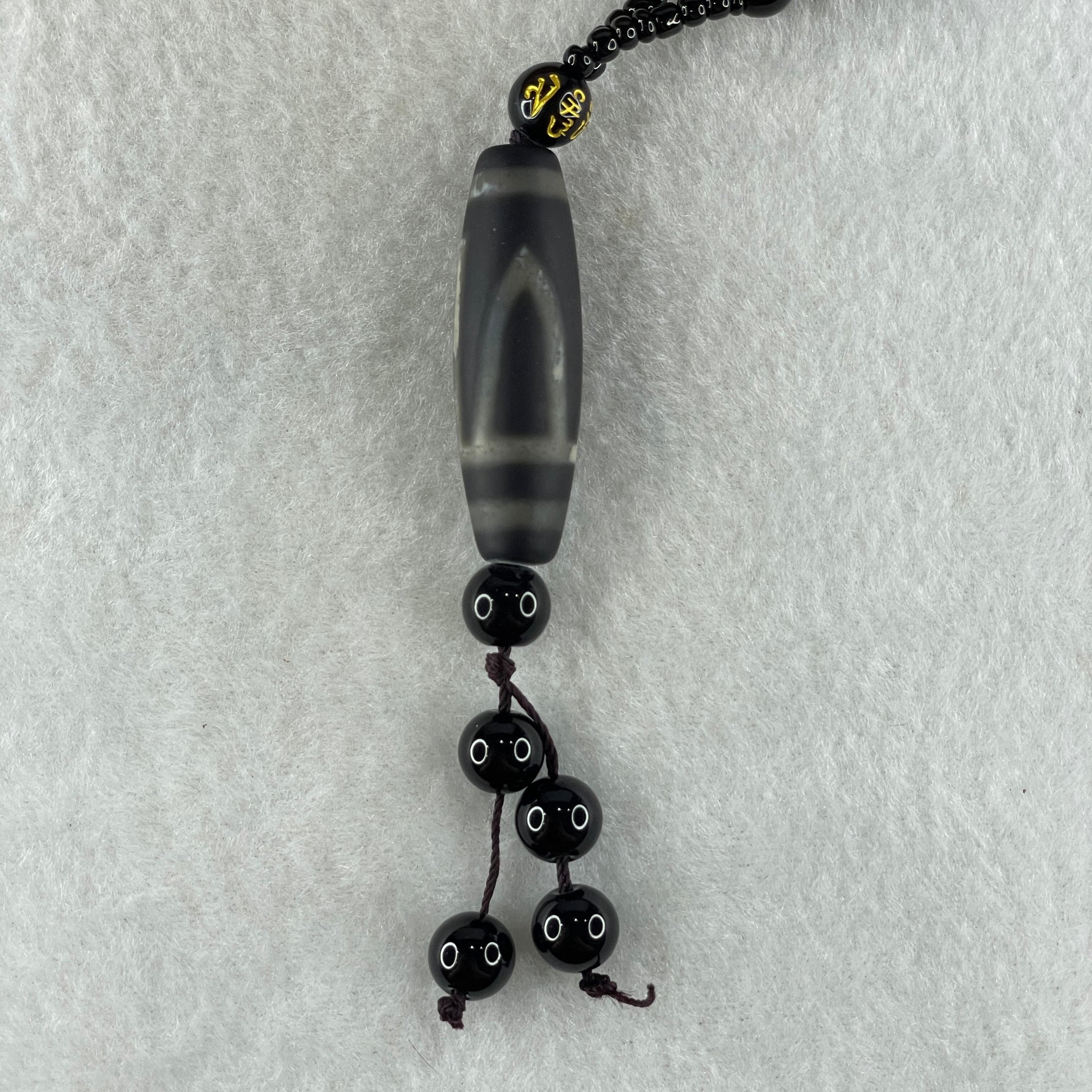 Natural Powerful Tibetan Old Oily Agate 1 Eye with Mountain Dzi Bead with Black Onyx Necklace 37.03g 62cm 38.1 by 11.8mm - Huangs Jadeite and Jewelry Pte Ltd