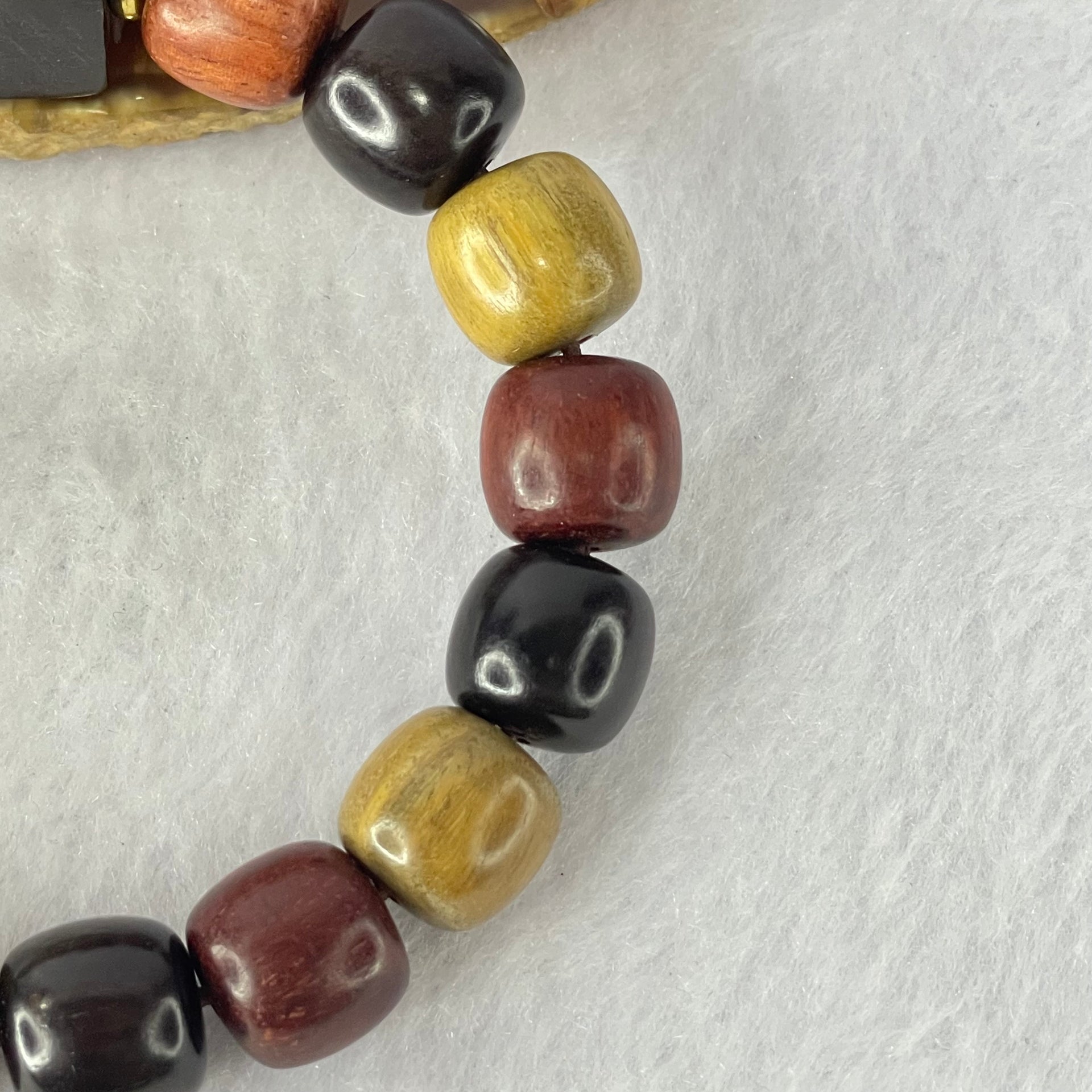 Natural Mixed Color Rose Wood Beads Bracelet 多宝珠小叶紫檀黑檀金丝楠手链 23.18g 18cm 12.2mm 16 Beads - Huangs Jadeite and Jewelry Pte Ltd