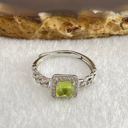Natural Green Peridot with Crystals In S925 Sliver Ring (Adjustable Size) 1.73g 4.6 by 2.8mm - Huangs Jadeite and Jewelry Pte Ltd