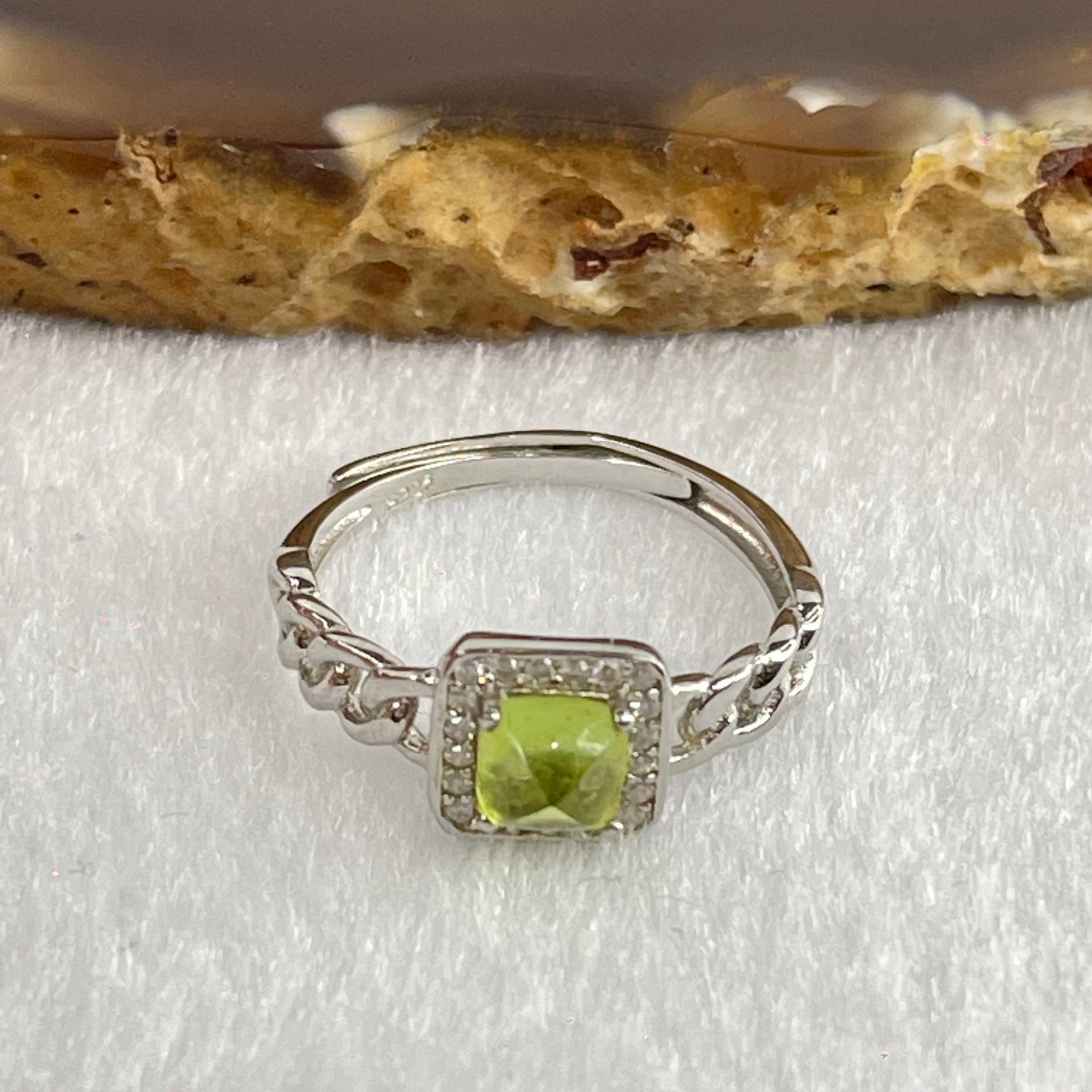 Natural Green Peridot with Crystals In S925 Sliver Ring (Adjustable Size) 1.73g 4.6 by 2.8mm - Huangs Jadeite and Jewelry Pte Ltd