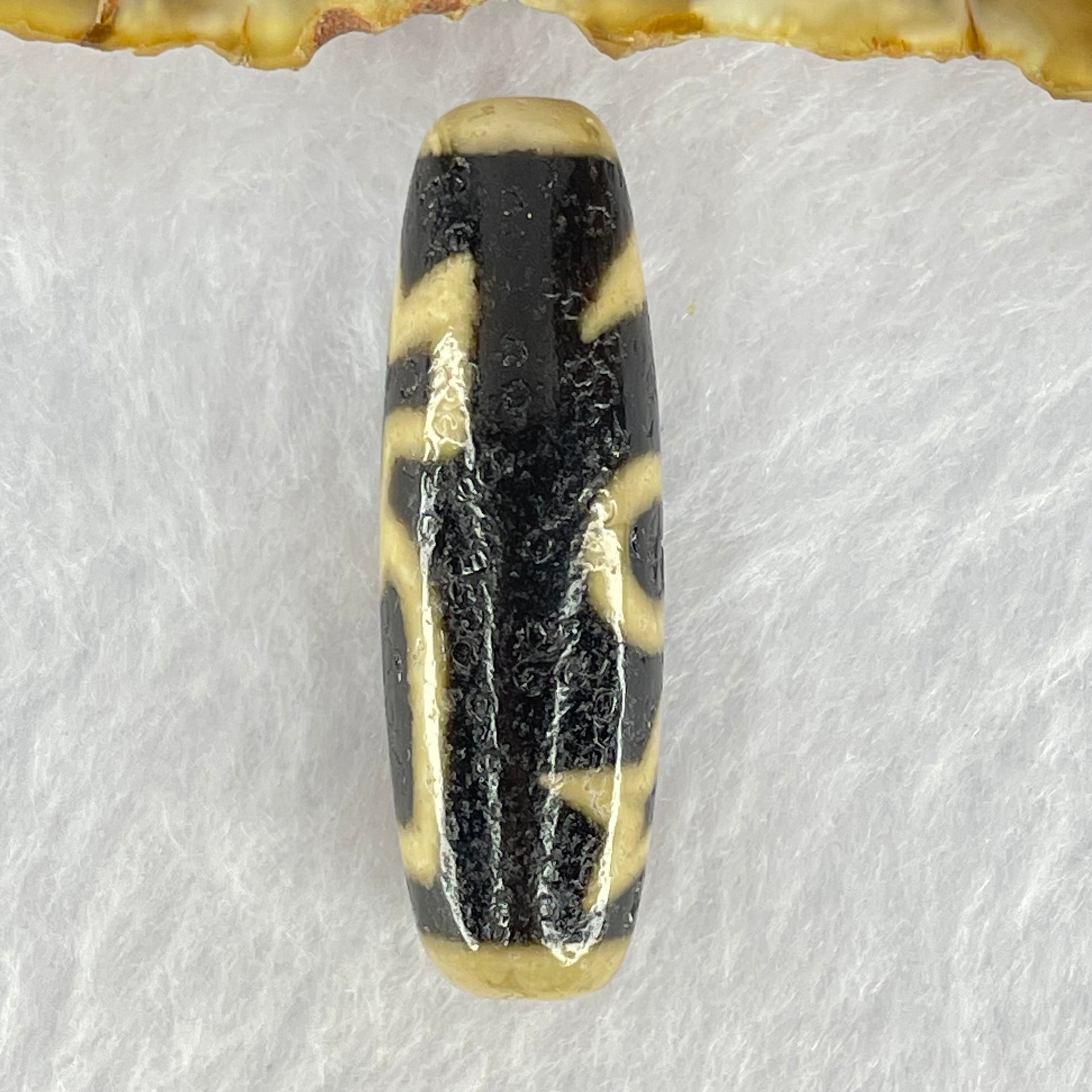 Natural Powerful Tibetan Old Oily Agate Cai Shen with Moon Sun Star Dzi Bead Heavenly Master (Tian Zhu) 财神天珠 8.63g 38.2 by 12.2mm - Huangs Jadeite and Jewelry Pte Ltd