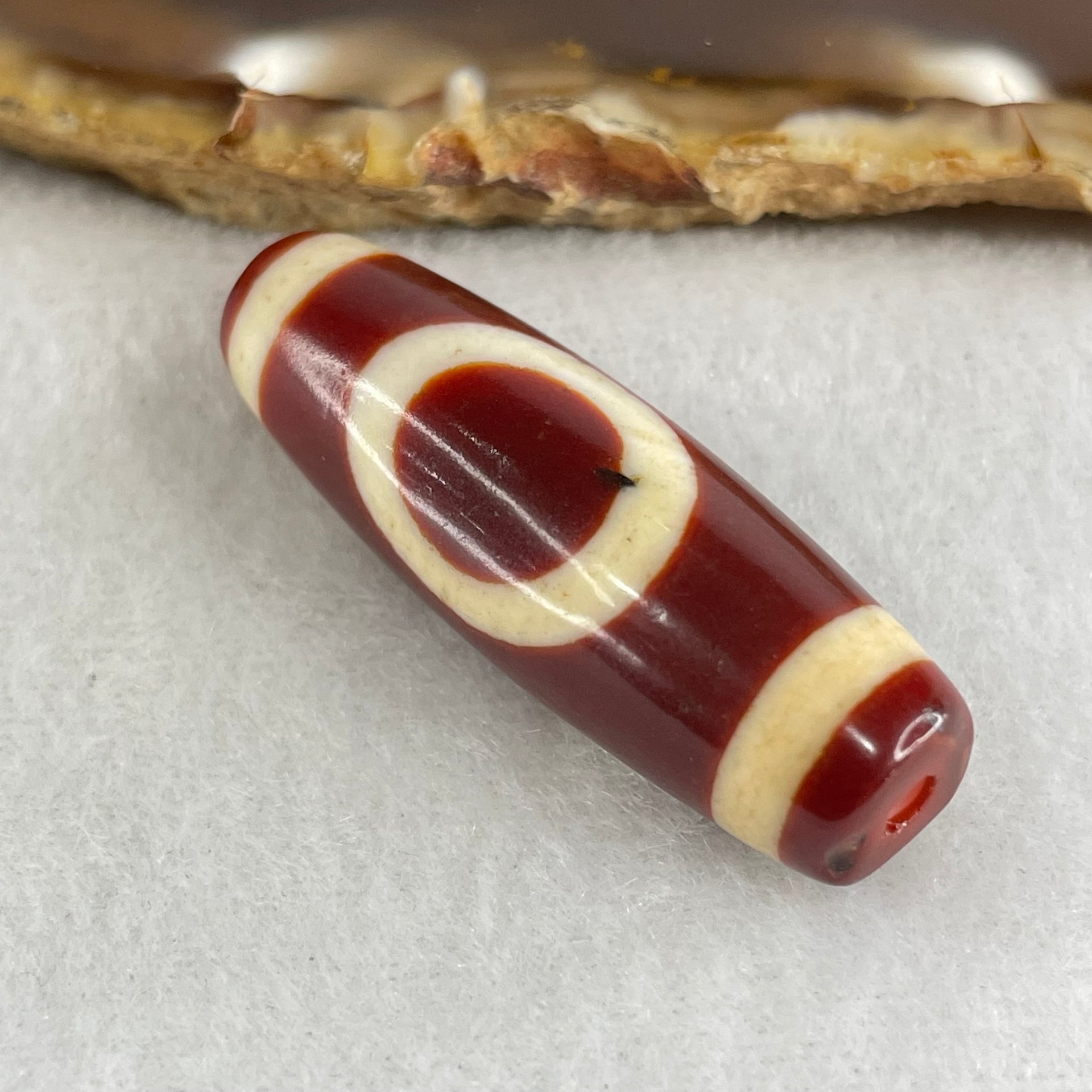 Natural Powerful Tibetan Old Oily Red White Agate One Eye Gold Metal Element Dzi Bead Heavenly Master (Tian Zhu) 一眼金天珠 9.24g 37.8 by 12.6mm - Huangs Jadeite and Jewelry Pte Ltd