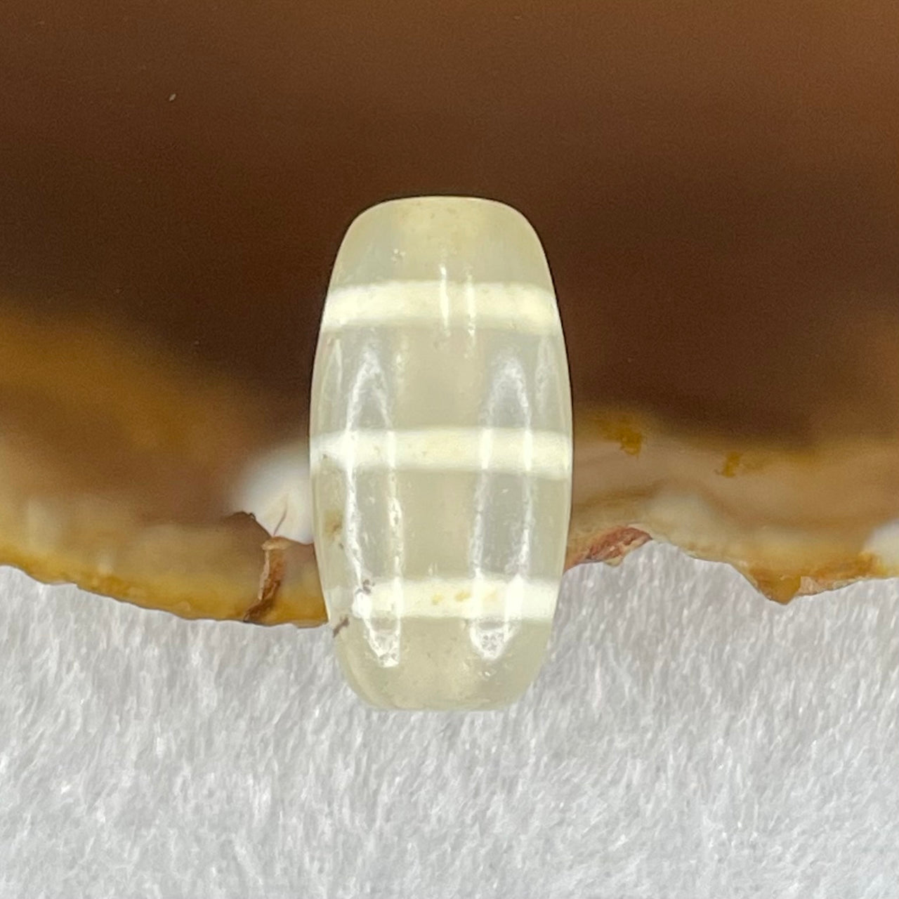 Natural Powerful Tibetan Old Oily Agate 3-Lines Dzi Bead Heavenly Master (Tian Zhu) 三行天诛 3.09g 19.8 by 10.2mm - Huangs Jadeite and Jewelry Pte Ltd