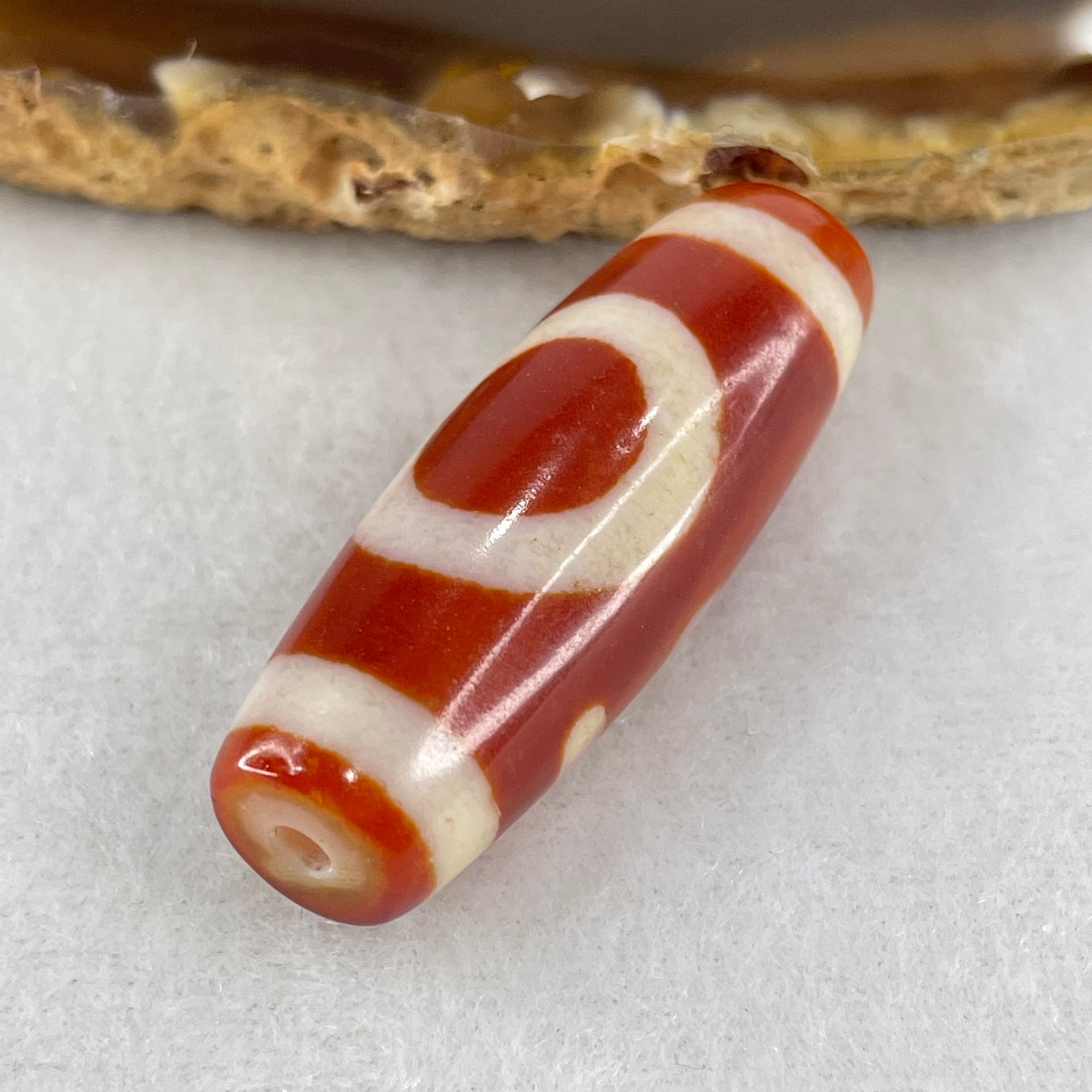 Natural Powerful Tibetan Old Oily Red White Agate One Eye Earth Element Dzi Bead Heavenly Master (Tian Zhu) 一眼土元素天珠 10.59g 37.8 by 13.3mm - Huangs Jadeite and Jewelry Pte Ltd