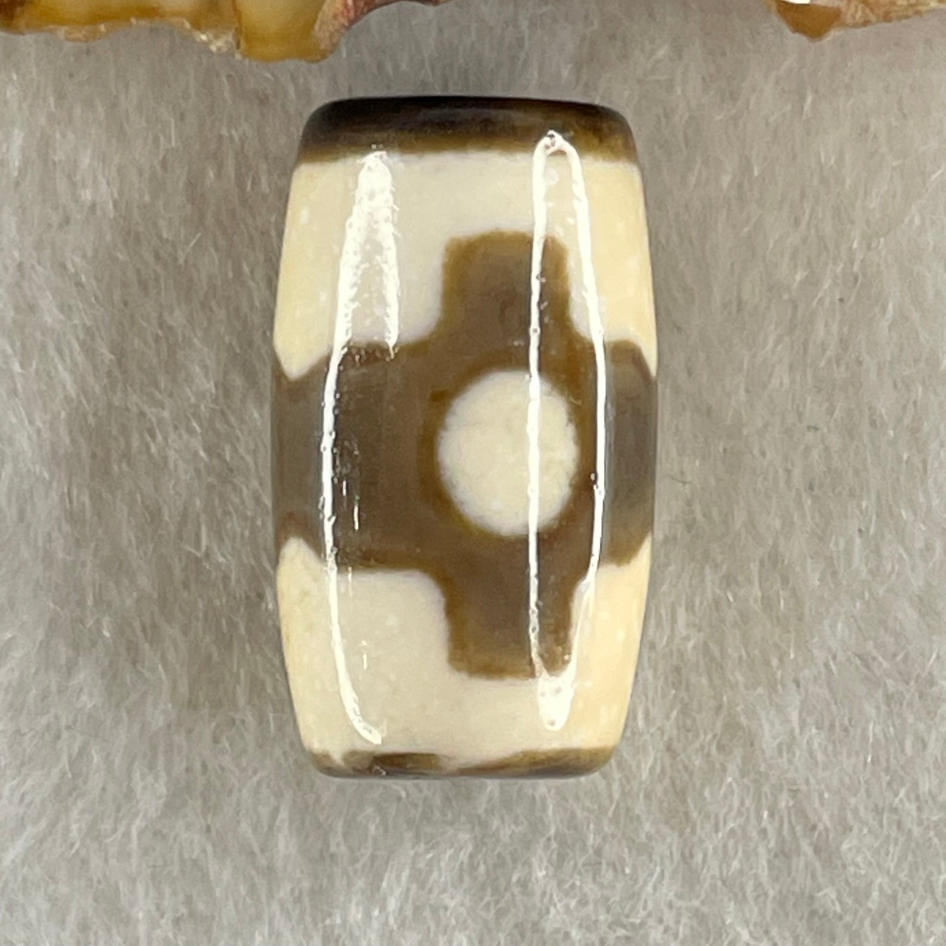 Natural Powerful Tibetan Old Oily Agate 3 Eyes Dzi Bead Heavenly Master (Tian Zhu) 三眼天诛 3.66g 18.7 by 10.7mm - Huangs Jadeite and Jewelry Pte Ltd