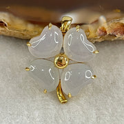 Type A Semi Icy Faint Lavender Jadeite 4 Leafs Clover in 18K Yellow Gold Pendant 3.51g 9.2 by 6.5 by 4.6mm 4Pcs - Huangs Jadeite and Jewelry Pte Ltd