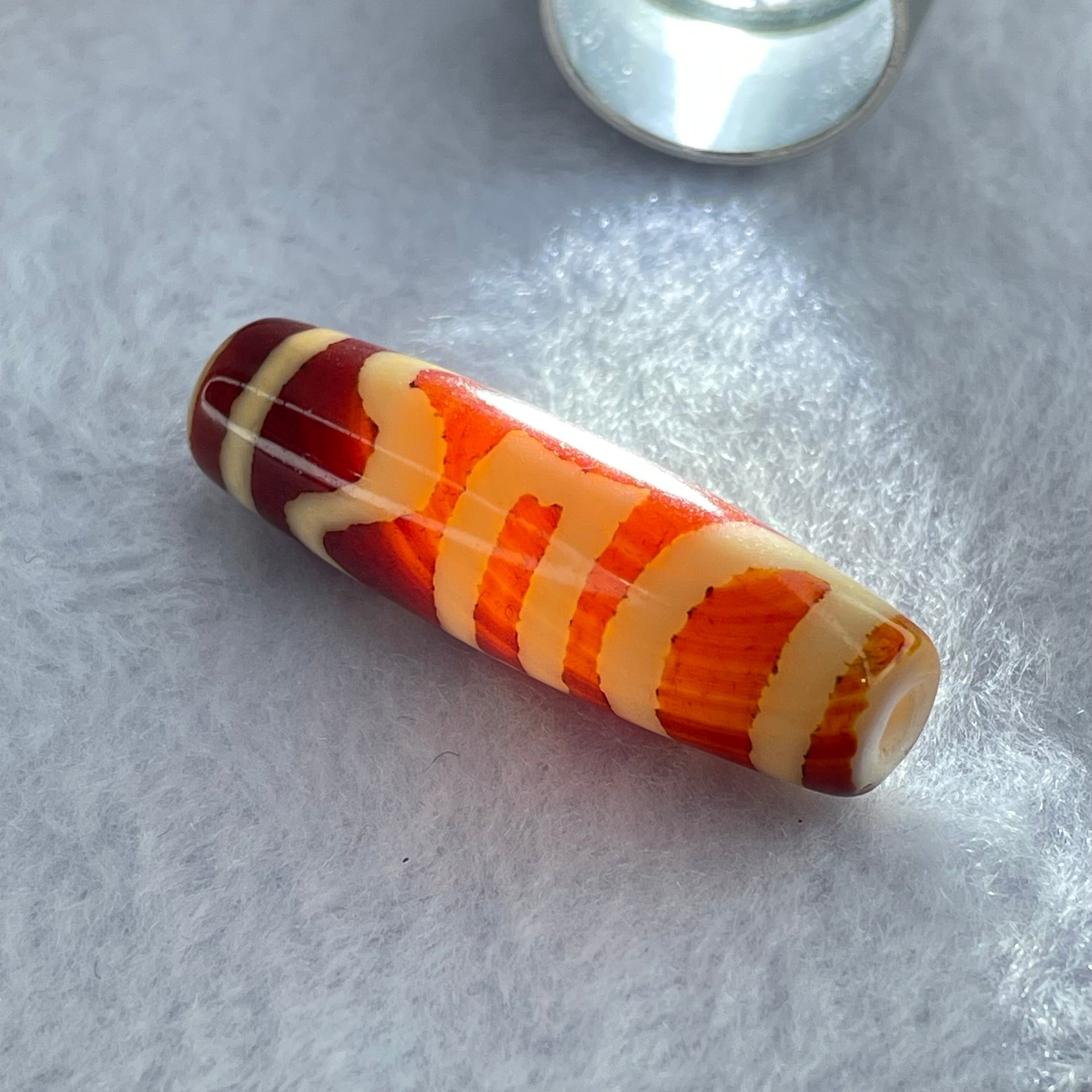 Natural Powerful Tibetan Old Oily Red Orange White Agate Sky Door Serenity 1 Eye Dzi Bead Heavenly Master (Tian Zhu) 一眼天诛 8.14g 38.1 by 11.6mm - Huangs Jadeite and Jewelry Pte Ltd