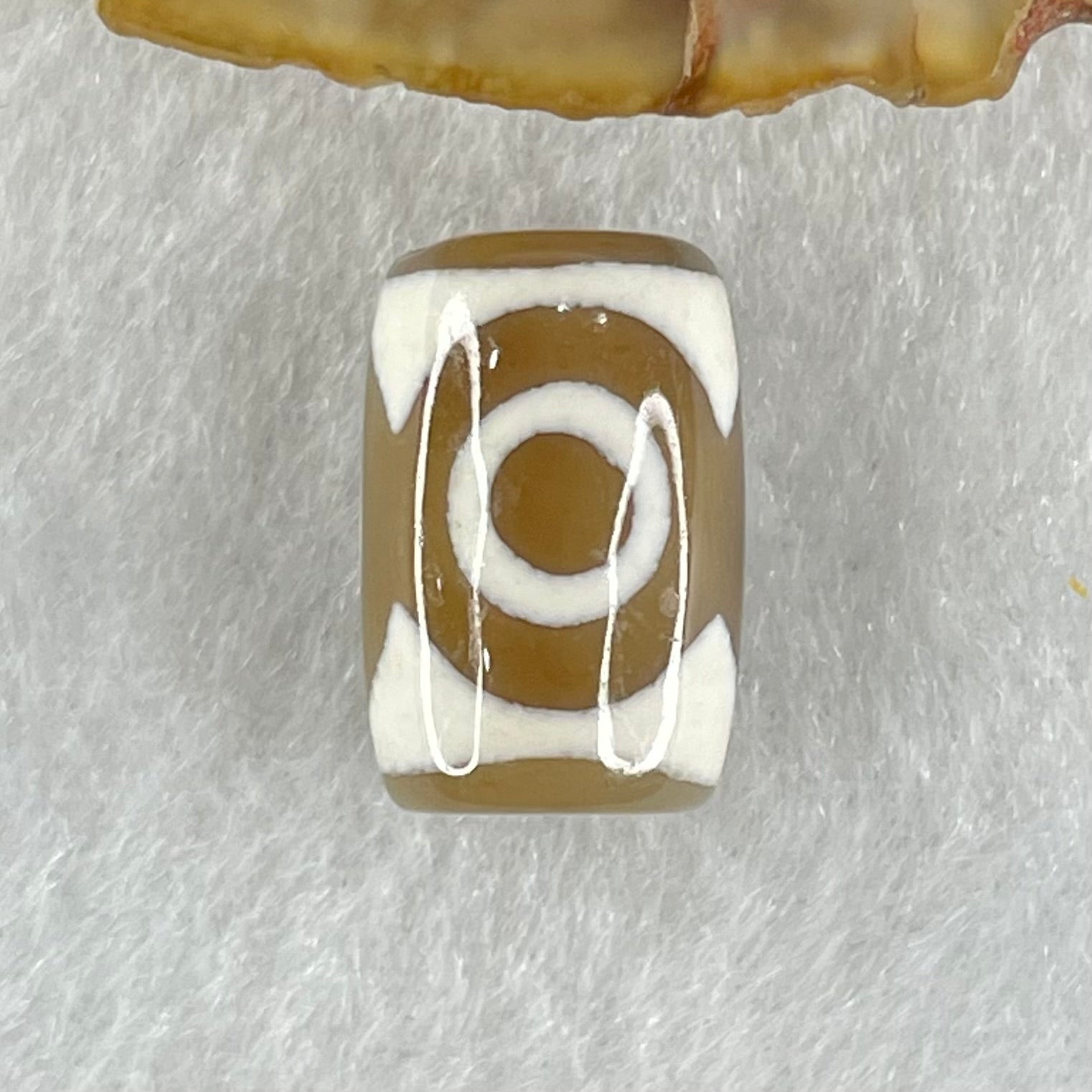 Natural Powerful Tibetan Old Oily Dark Brown With White Agate 3 Eyes Dzi Bead Heavenly Master (Tian Zhu) 三眼天诛 3.10g 15.6 by 10.6mm - Huangs Jadeite and Jewelry Pte Ltd
