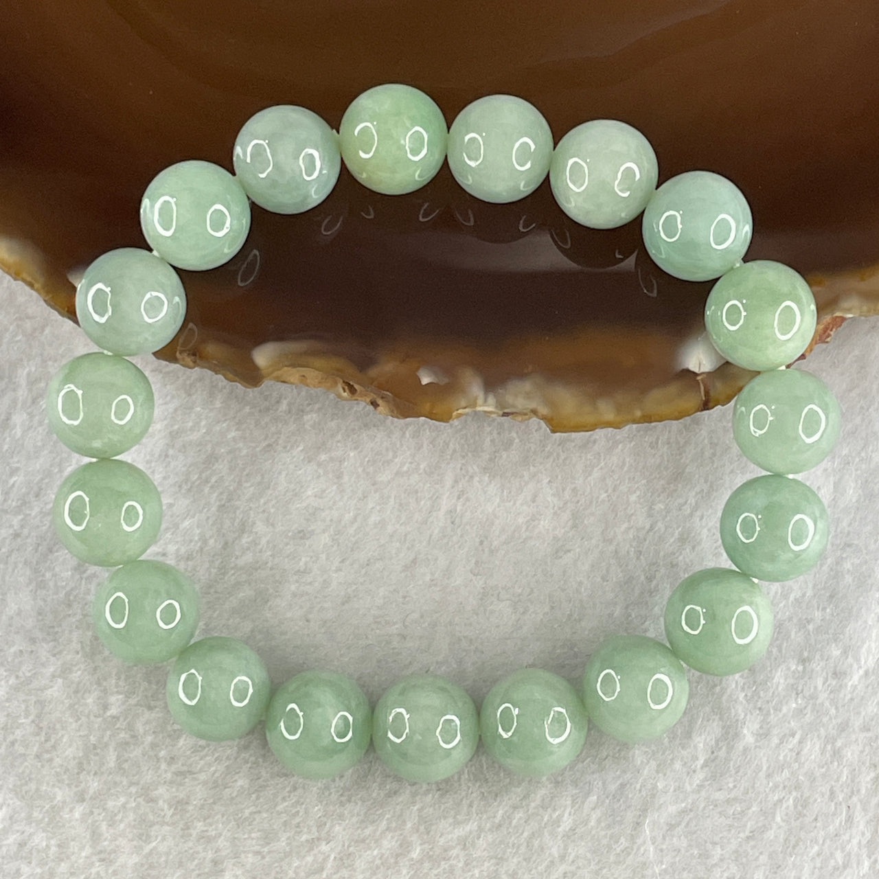 Certified Natural Type A Light Green Beads Bracelet 35.93g 16cm 10.4mm 19Beads