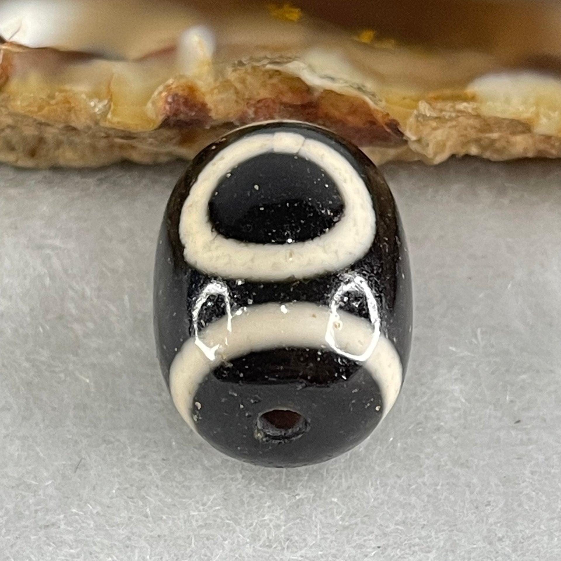 Natural Powerful Tibetan Old Oily Agate 1 Eye With Swastika Dzi Bead (Hotu Dzi) 4.62g 17.5 by 13.2mm - Huangs Jadeite and Jewelry Pte Ltd