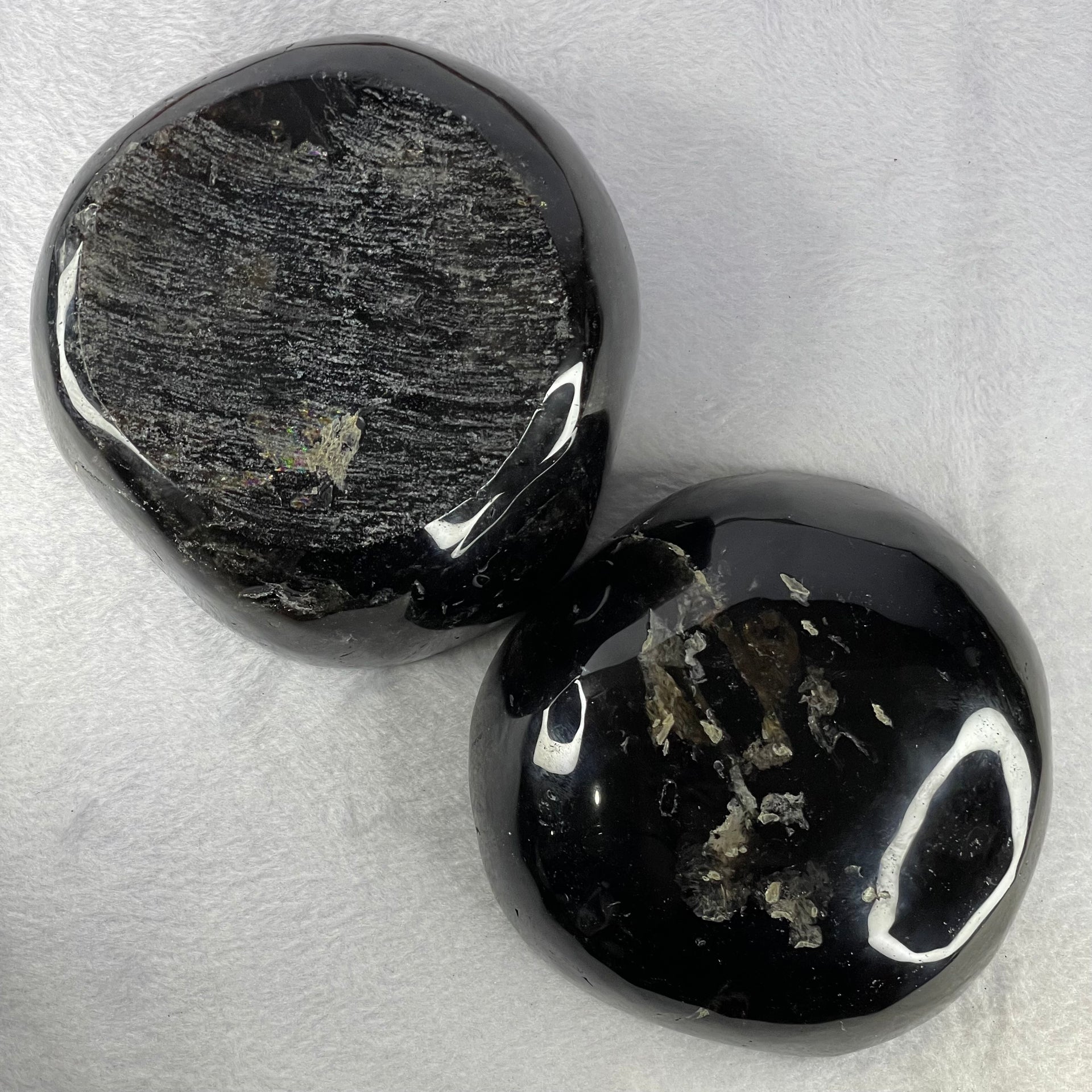 Natural Smoky Quartz Wealth Pot 4,091.6g 225.0 by 240.0 by  175.0 mm - Huangs Jadeite and Jewelry Pte Ltd