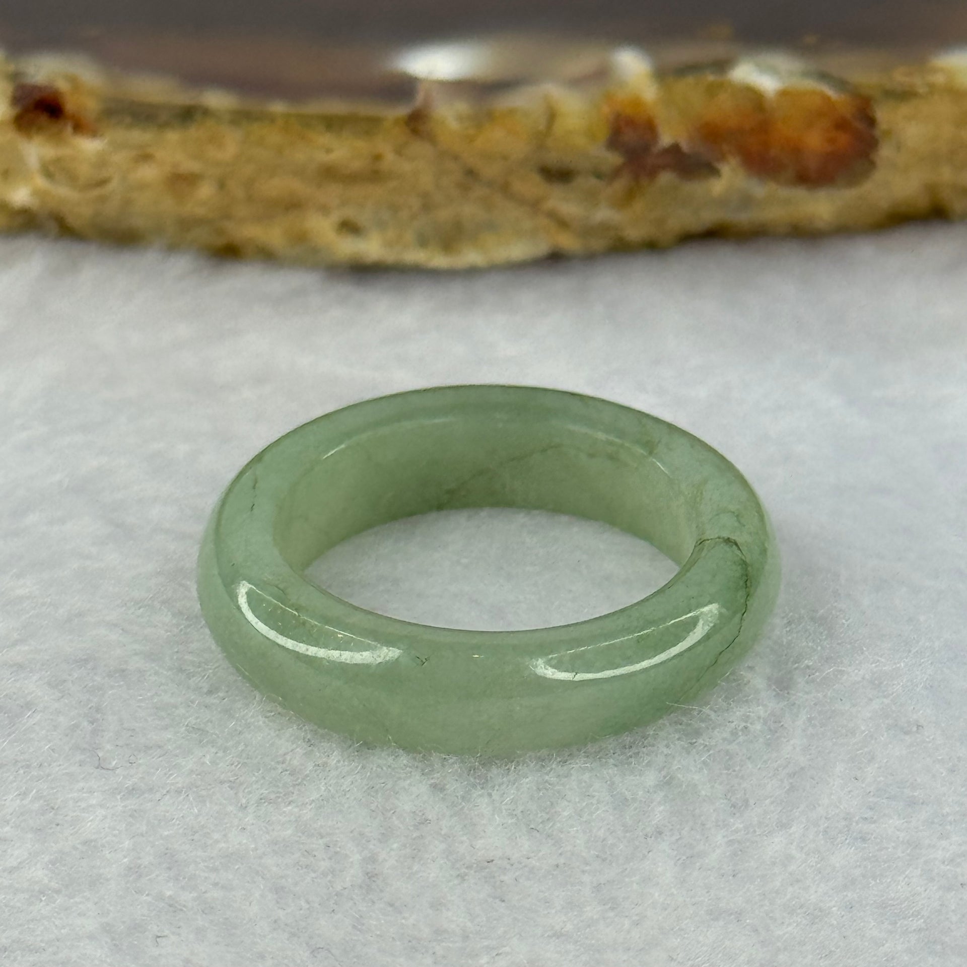 Type A Green Jadeite Ring 3.49g 5.5 by 3.8mm US7.25 HK15.5 (Internal Line) - Huangs Jadeite and Jewelry Pte Ltd