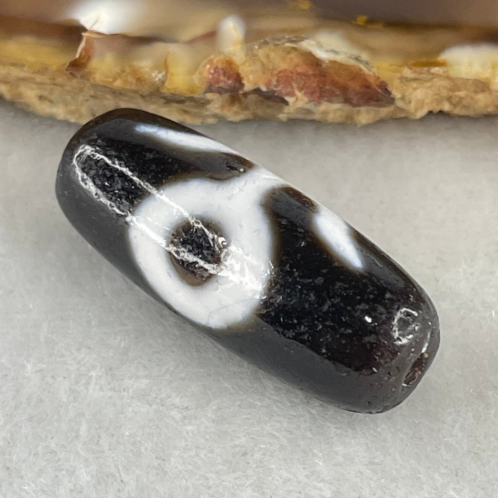 Natural Powerful Tibetan Old Oily Agate Patina Guiren Tairen Human Dzi Bead Totem Amulet Heavenly Master (Tian Zhu) 贵人天诛 5.77g 28.2 by 11.4mm - Huangs Jadeite and Jewelry Pte Ltd