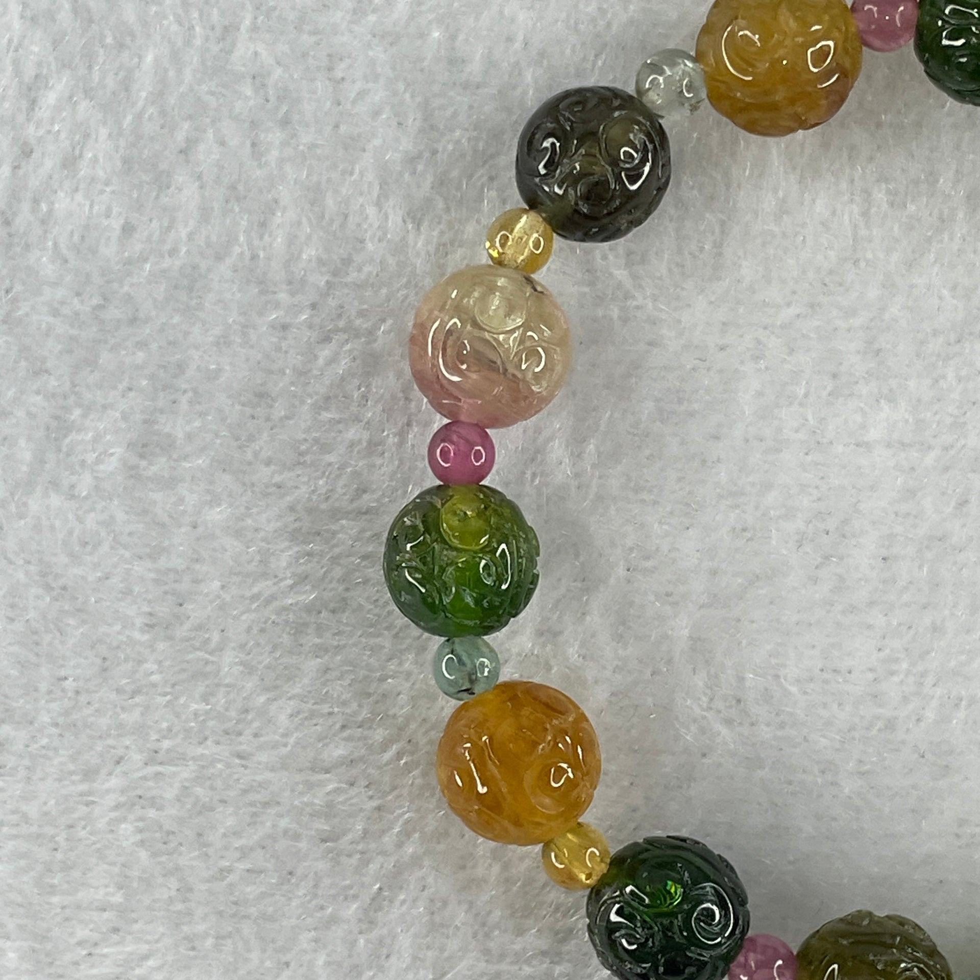 Good Grade Natural Tourmaline Crystal Beads Bracelet 15.43g 14cm 8.7mm 15Beads - Huangs Jadeite and Jewelry Pte Ltd