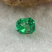 Natural Colombia Vivid Green Emerald (Beryl) Cut-Cornered Rectangular Step cut 0.42ct 4.5 by 4.2 by 3.4mm - Huangs Jadeite and Jewelry Pte Ltd