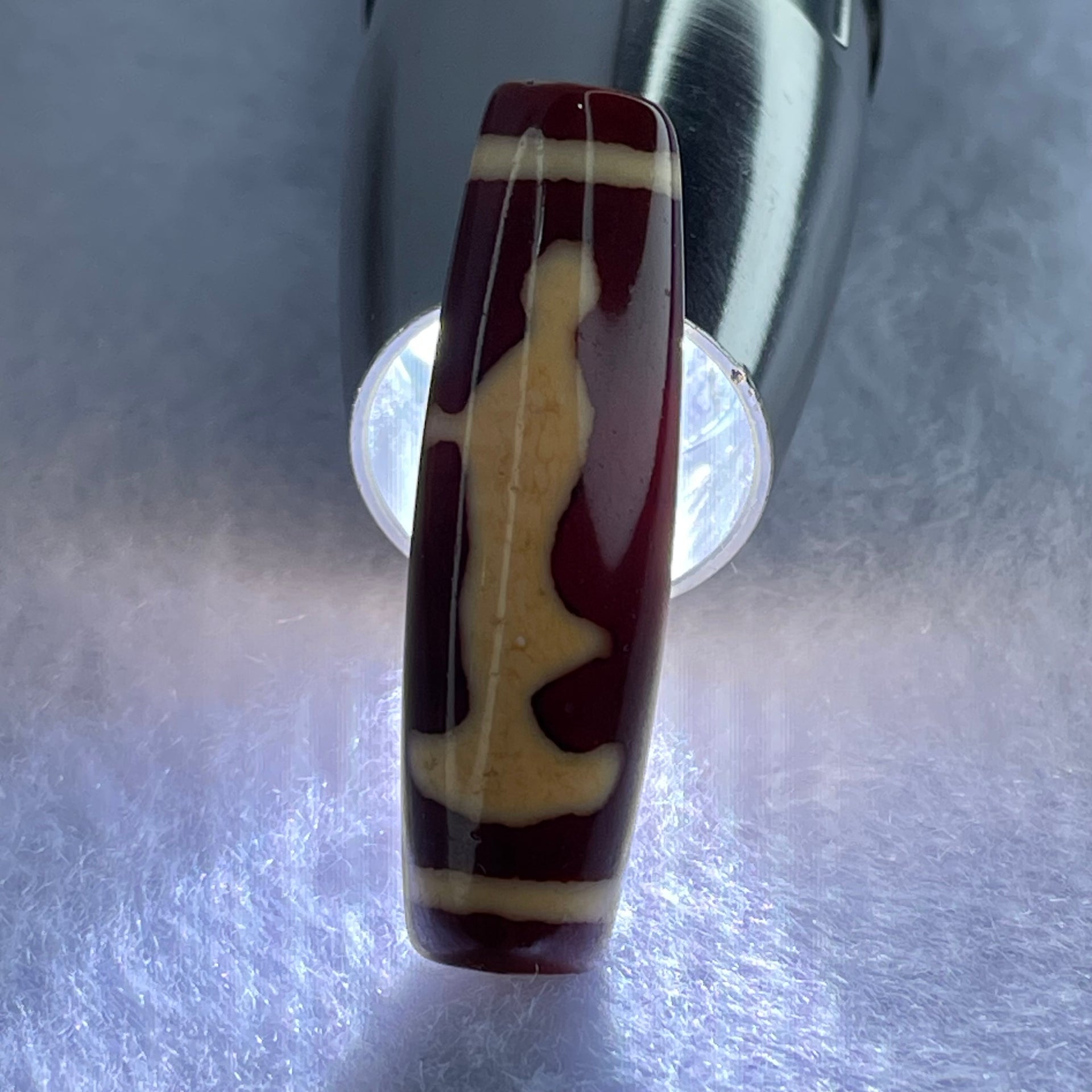 Natural Powerful Tibetan Old Oily Red and Yellowish White Agate Guan Yin Dzi Bead Heavenly Master (Tian Zhu) 观音天诛 7.95g 38.3 by 11.2mm - Huangs Jadeite and Jewelry Pte Ltd
