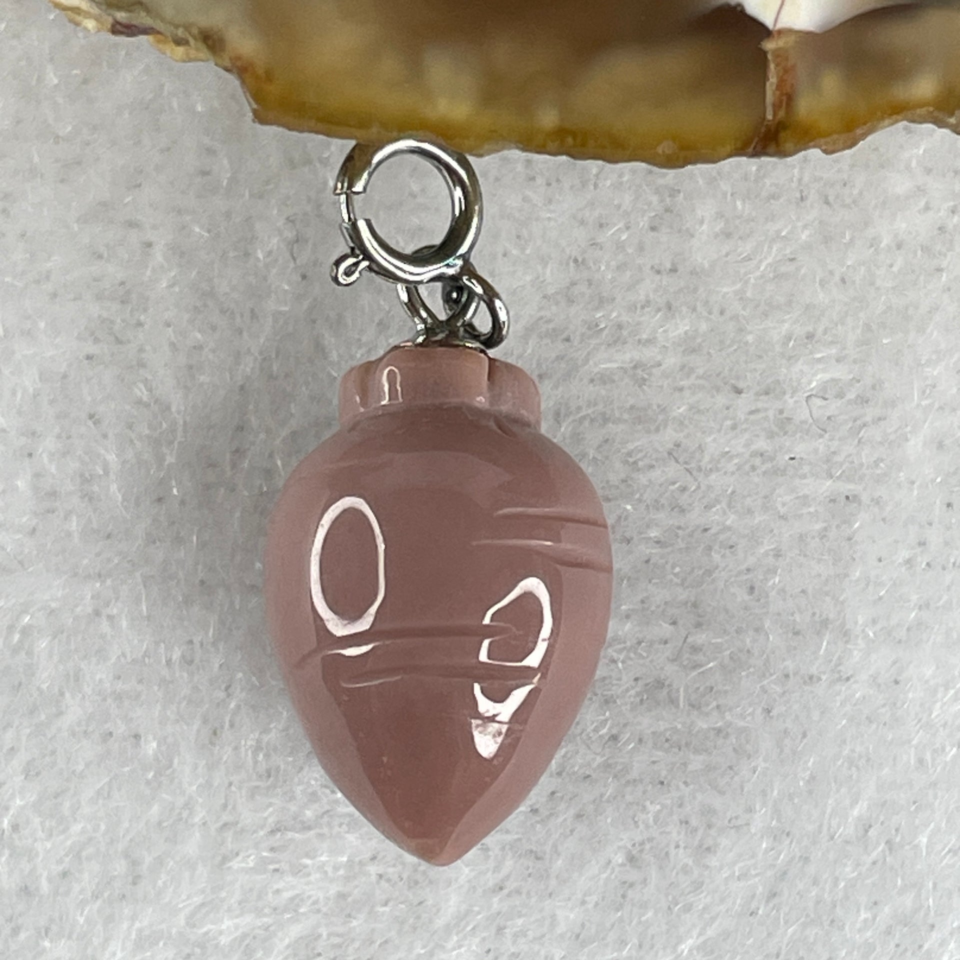 Natural Pink Gobi Agate Carrot Charm 2.28g 16.0 by 10.7mm - Huangs Jadeite and Jewelry Pte Ltd
