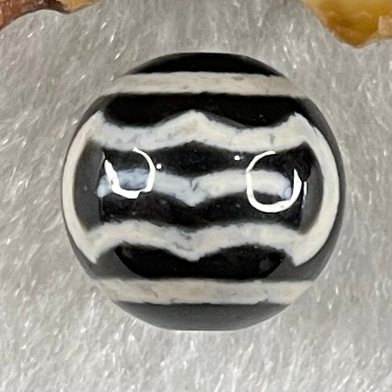 Natural Powerful Tibetan Old Oily Agate Garuda Dzi Bead Heavenly Master (Tian Zhu) 1.43g 10.0 by 10.4mm - Huangs Jadeite and Jewelry Pte Ltd