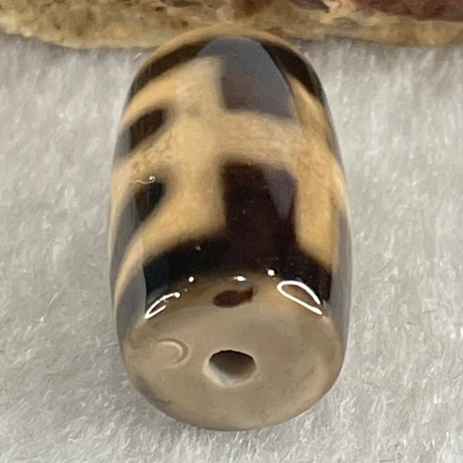 Natural Powerful Tibetan Old Oily Agate Patina Guiren Tairen Human Dzi Bead Totem Amulet Heavenly Master (Tian Zhu) 贵人天诛 4.55g 19.6 by 11.5mm - Huangs Jadeite and Jewelry Pte Ltd