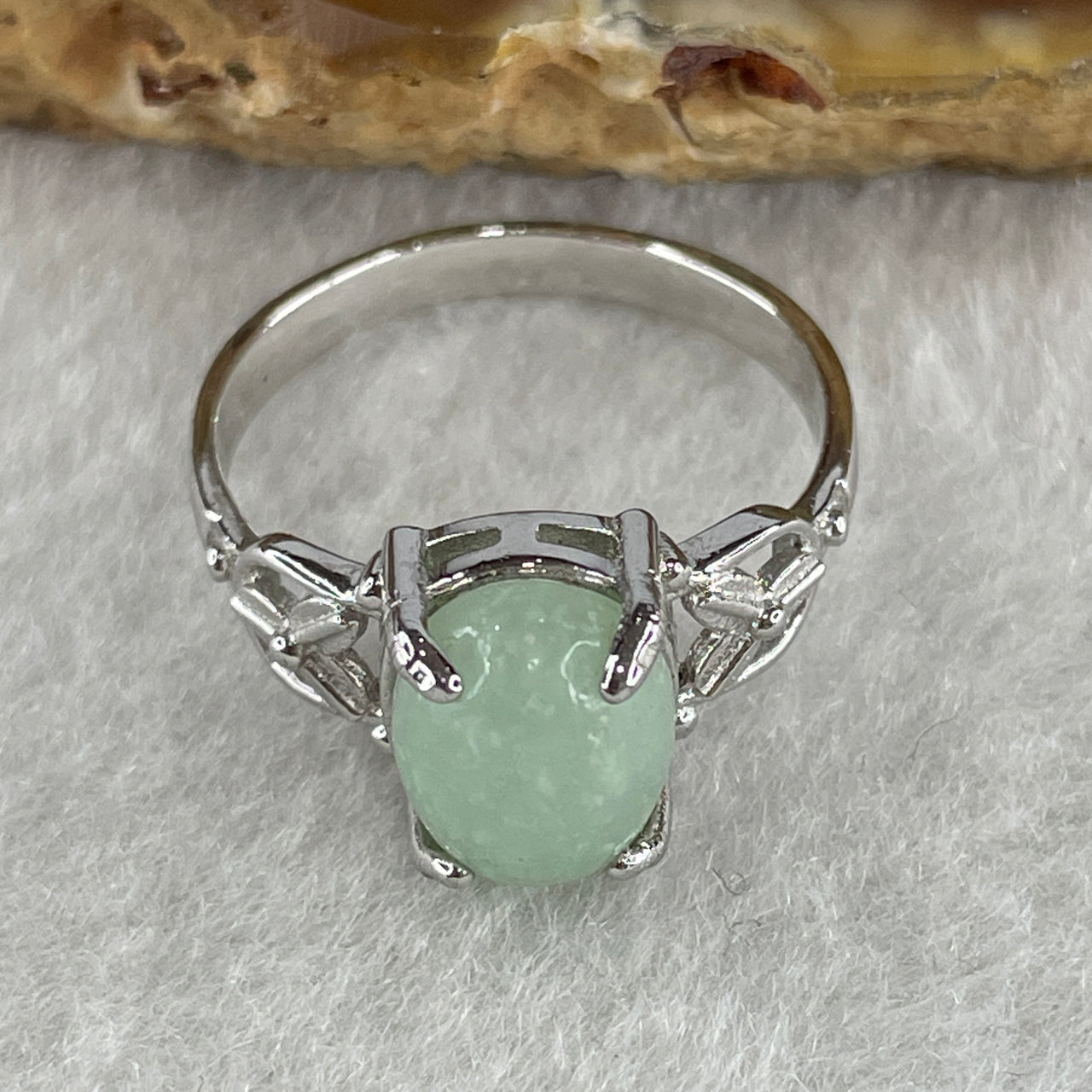 Natural Type A Green Jadeite Ring in S925 Sliver 2.44g 9.6 by 7.3 by 4.5mm US 6.7 Hk 14.8