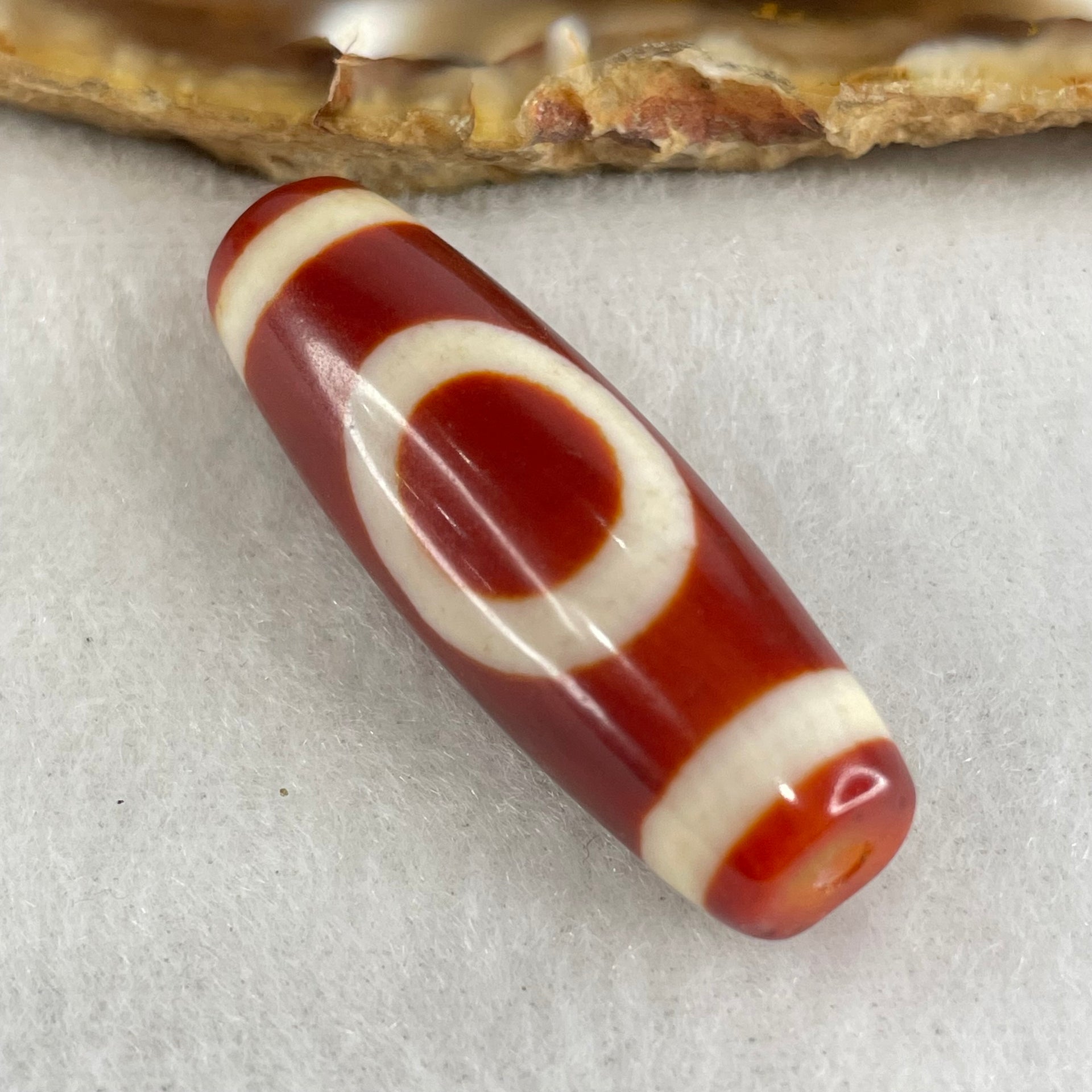 Natural Powerful Tibetan Old Oily Red White Agate One Eye Gold Metal Element Dzi Bead Heavenly Master (Tian Zhu) 一眼金天珠 9.50g 38.2 by 12.8mm - Huangs Jadeite and Jewelry Pte Ltd