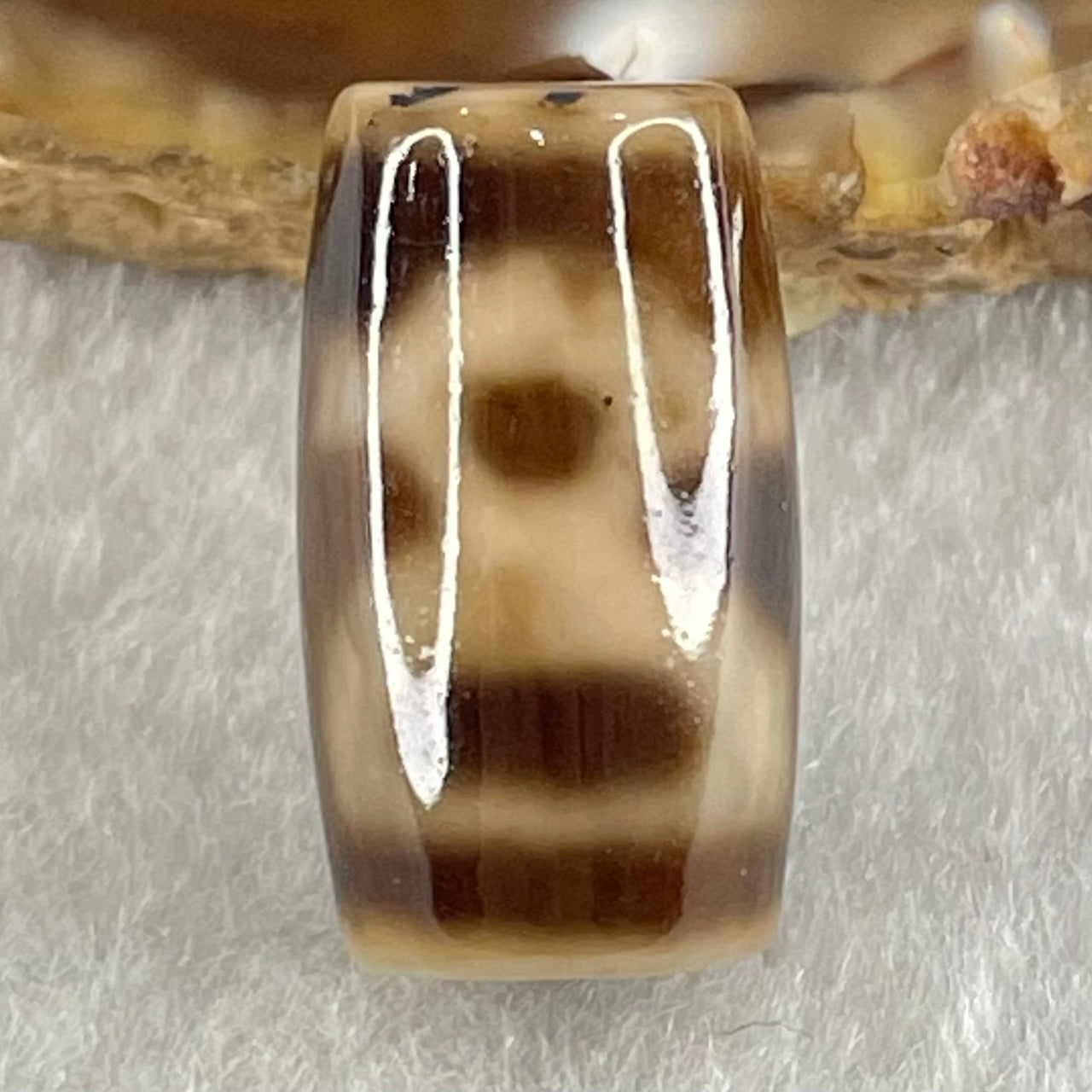 Natural Powerful Tibetan Old Oily Agate Double Cai Shen Dzi Bead Heavenly Master (Tian Zhu) 双财神长天珠 4.86g 20.5 by 11.7mm - Huangs Jadeite and Jewelry Pte Ltd