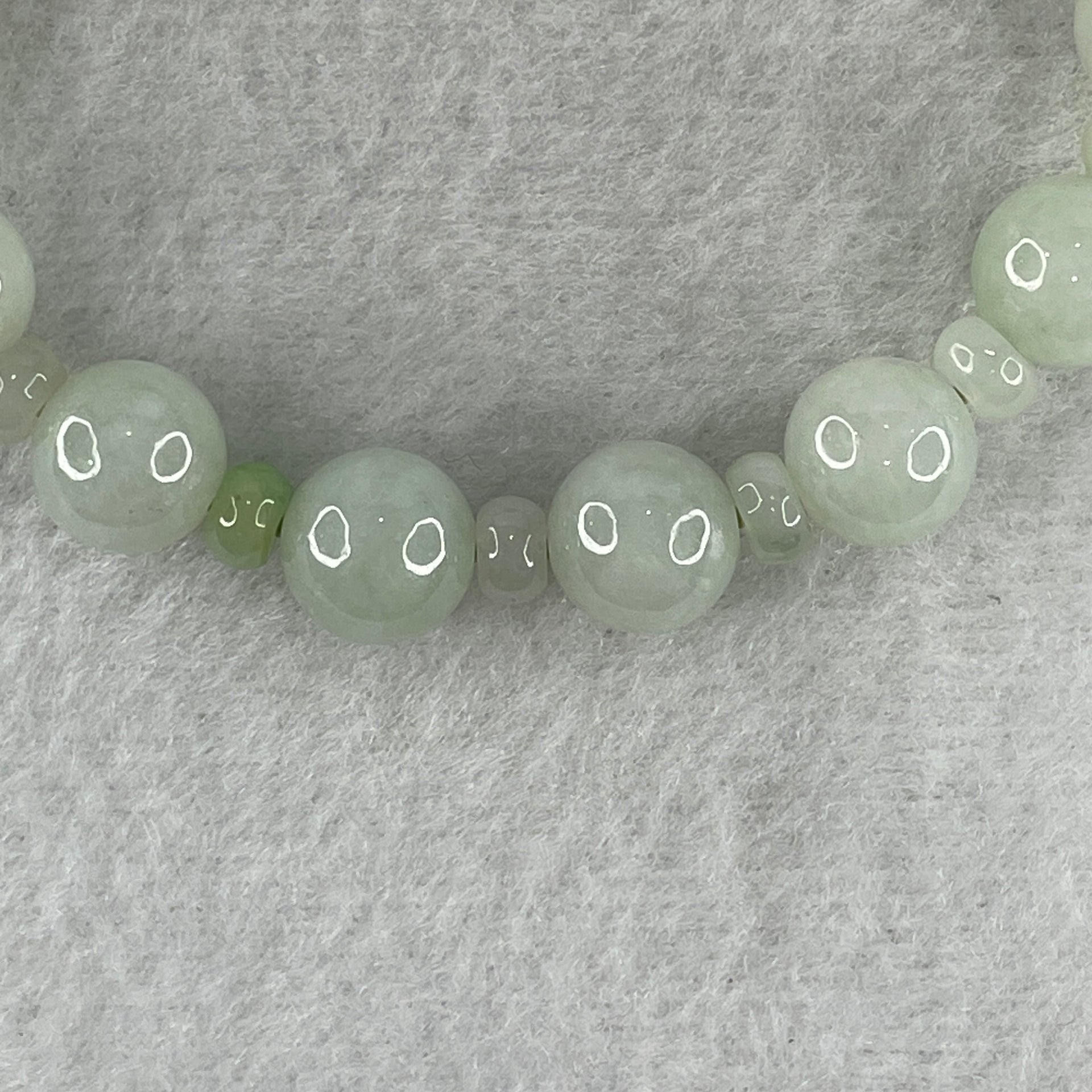 Natural Type A Light Green Jadeite Round Shape Beads with Red Agate Paw Charm Bracelet 29.33g 17cm 10.0mm 14 Beads - Huangs Jadeite and Jewelry Pte Ltd