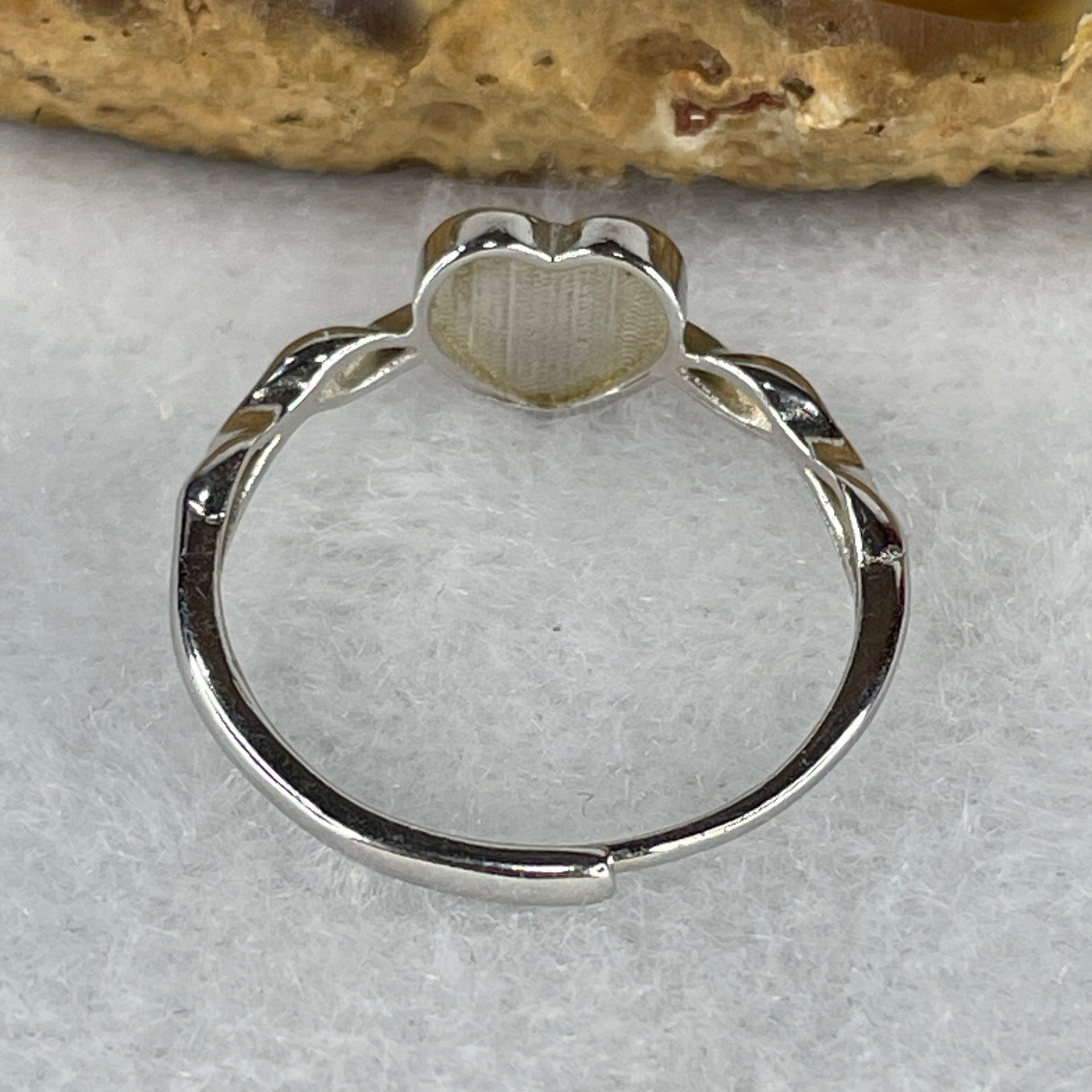 Natural-Blueish-Green-Tourmaline-Heart-Shape-in-S925-Sliver-Ring-1.60g-5.2-by-5.5-by-2.0mm-(Adjustable-Size)