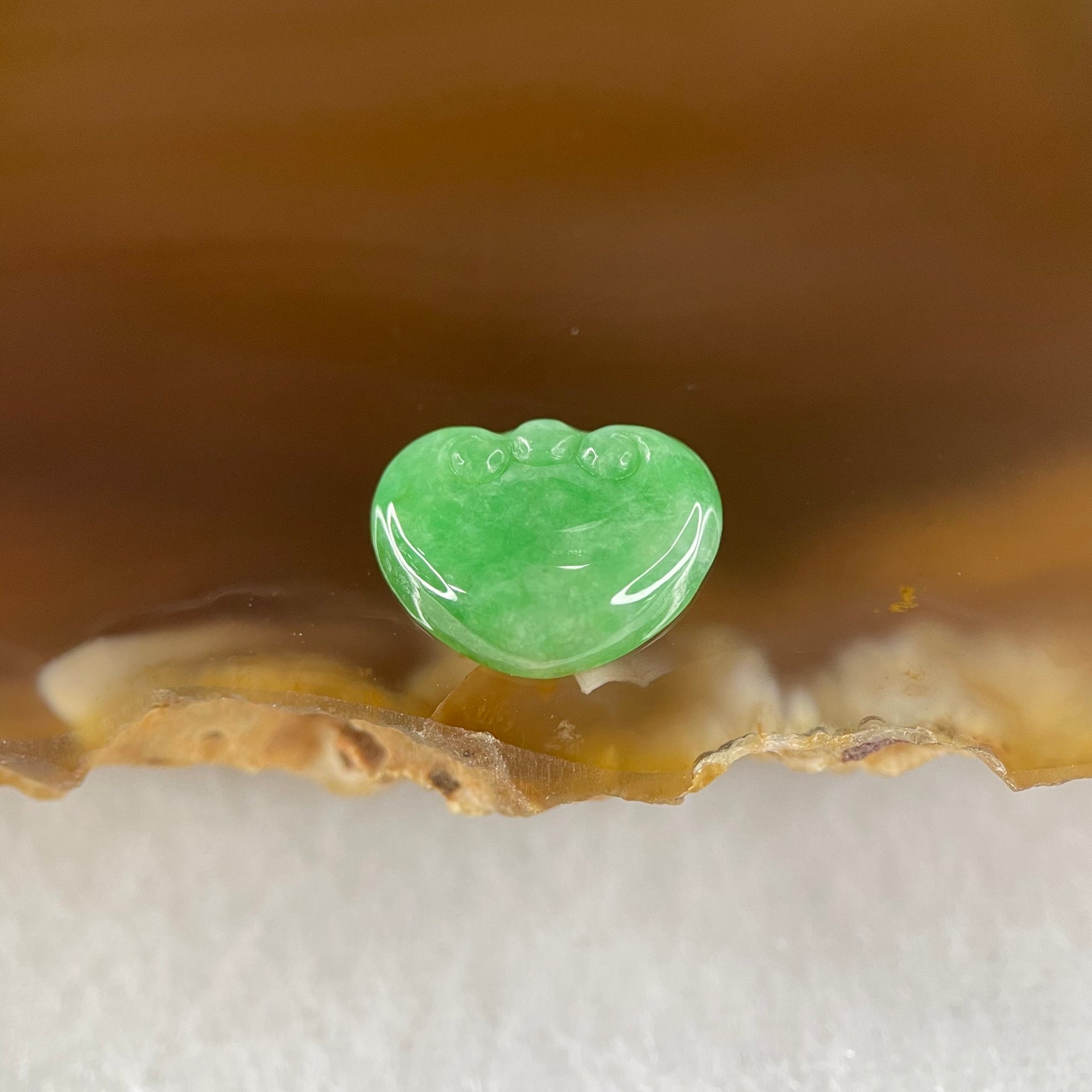 Type A Old Mine Full Green Jadeite Ruyi Charm Stone For Setting 0.44g 11.1 by 8.6 by 2.3mm - Huangs Jadeite and Jewelry Pte Ltd