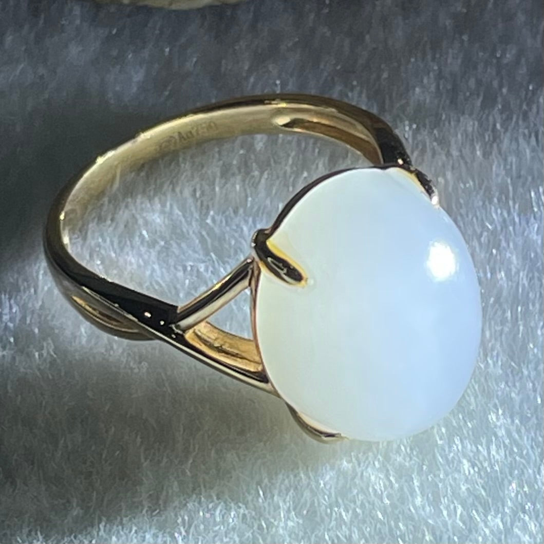 Natural White Nephrite in 18K Rose Gold Ring 4.29g 14.2 by 11.3 by 7.5mm US6.2 HK13.5 - Huangs Jadeite and Jewelry Pte Ltd