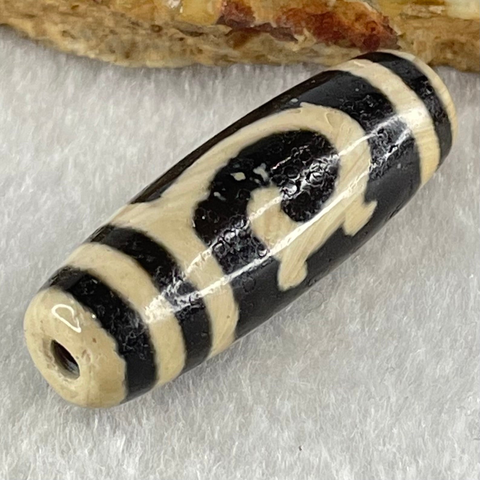 Natural Powerful Tibetan Old Oily Agate Double Du Mu Dzi Bead Heavenly Master (Tian Zhu) 9.15g 37.2 by 12.4mm - Huangs Jadeite and Jewelry Pte Ltd