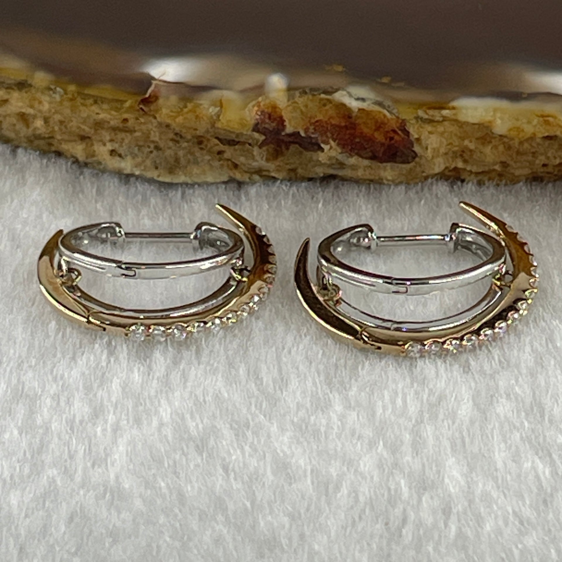 Natural Diamonds in 18K Rose and White Gold Earrings D0.15ct Total 4.2g - Huangs Jadeite and Jewelry Pte Ltd